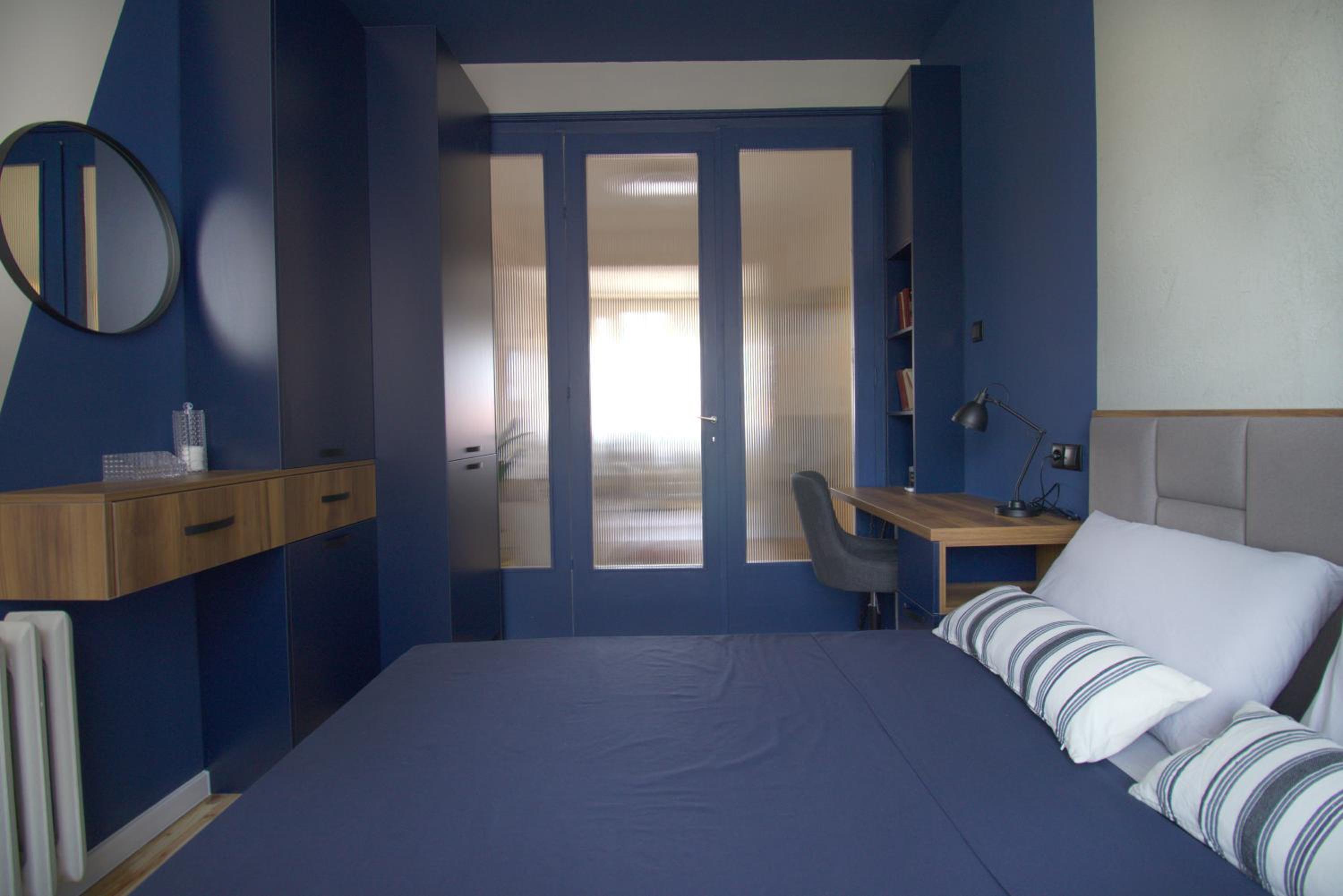 NEW The Blue Heart Of Sofia Center