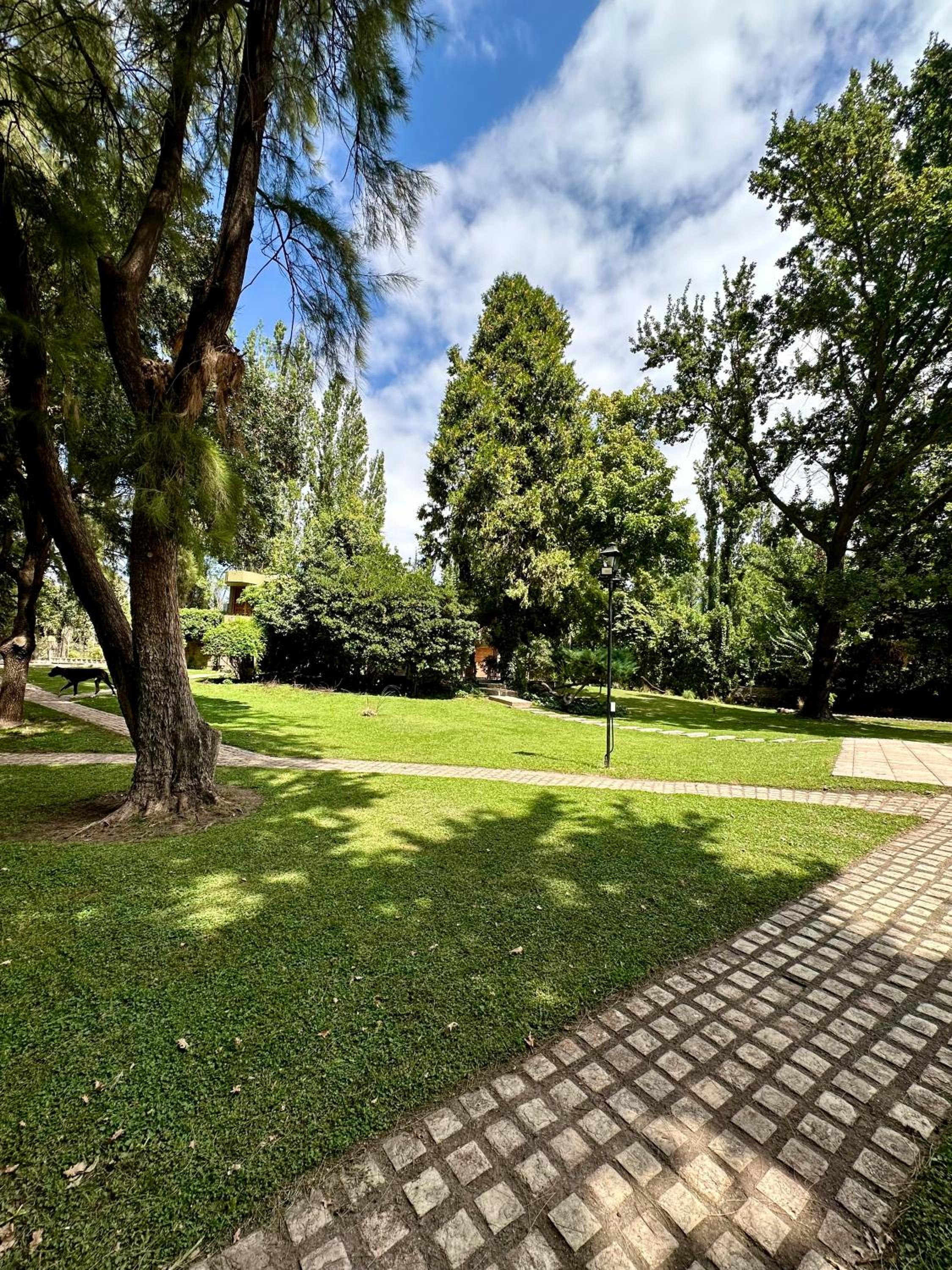 5 JOTAS DARRAGUEIRA Guest House & Loft