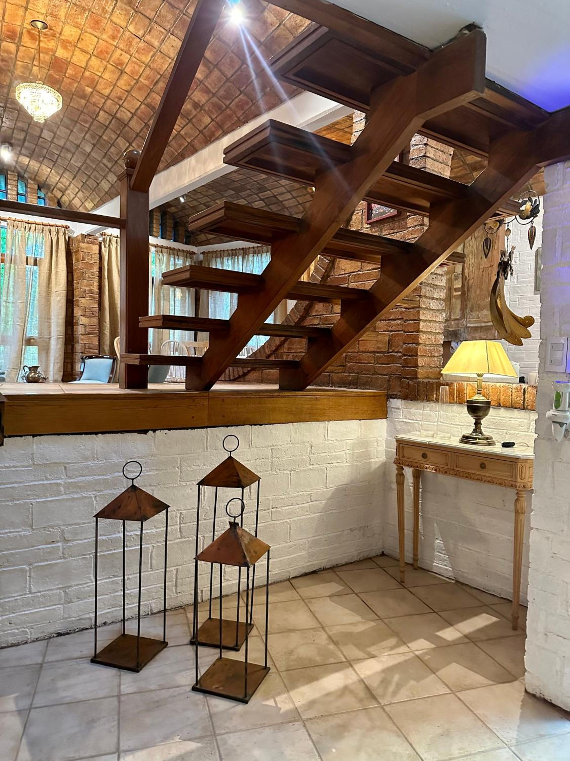 5 JOTAS DARRAGUEIRA Guest House & Loft