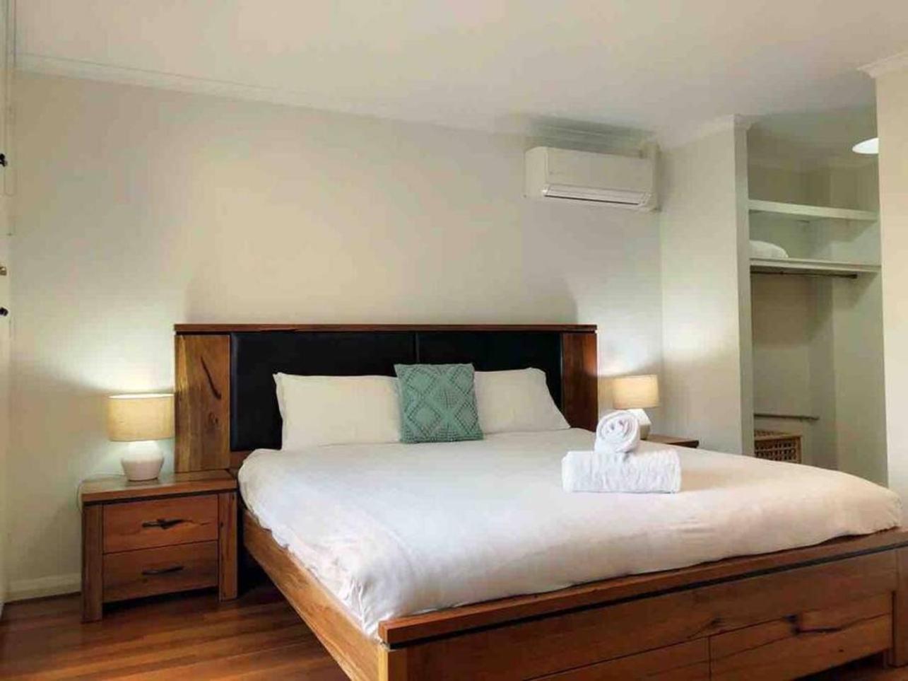 Esplanade Views Heart of Freo Family Stay