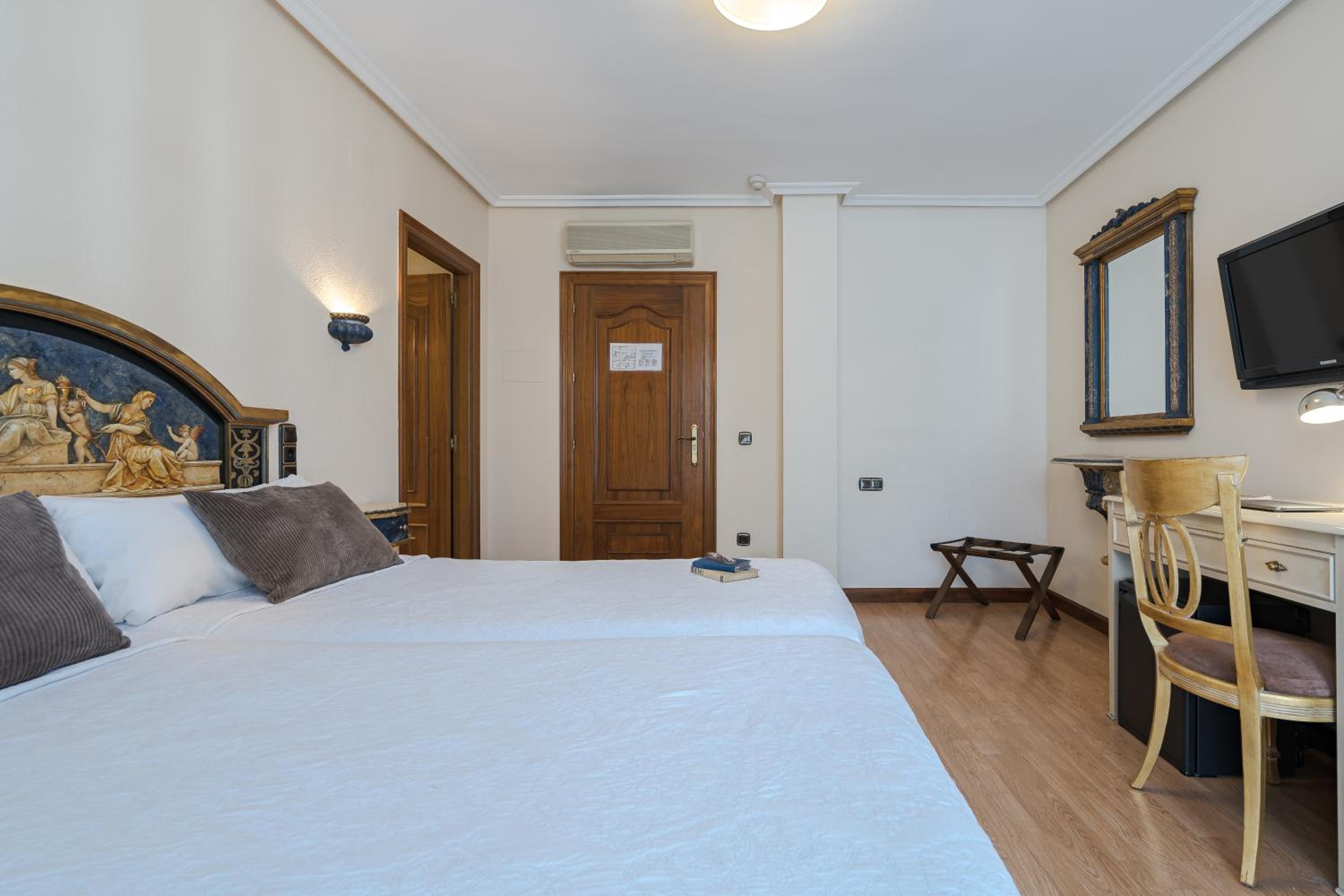 Salamanca Vacations - Hotel Eurowest - Property Image 8