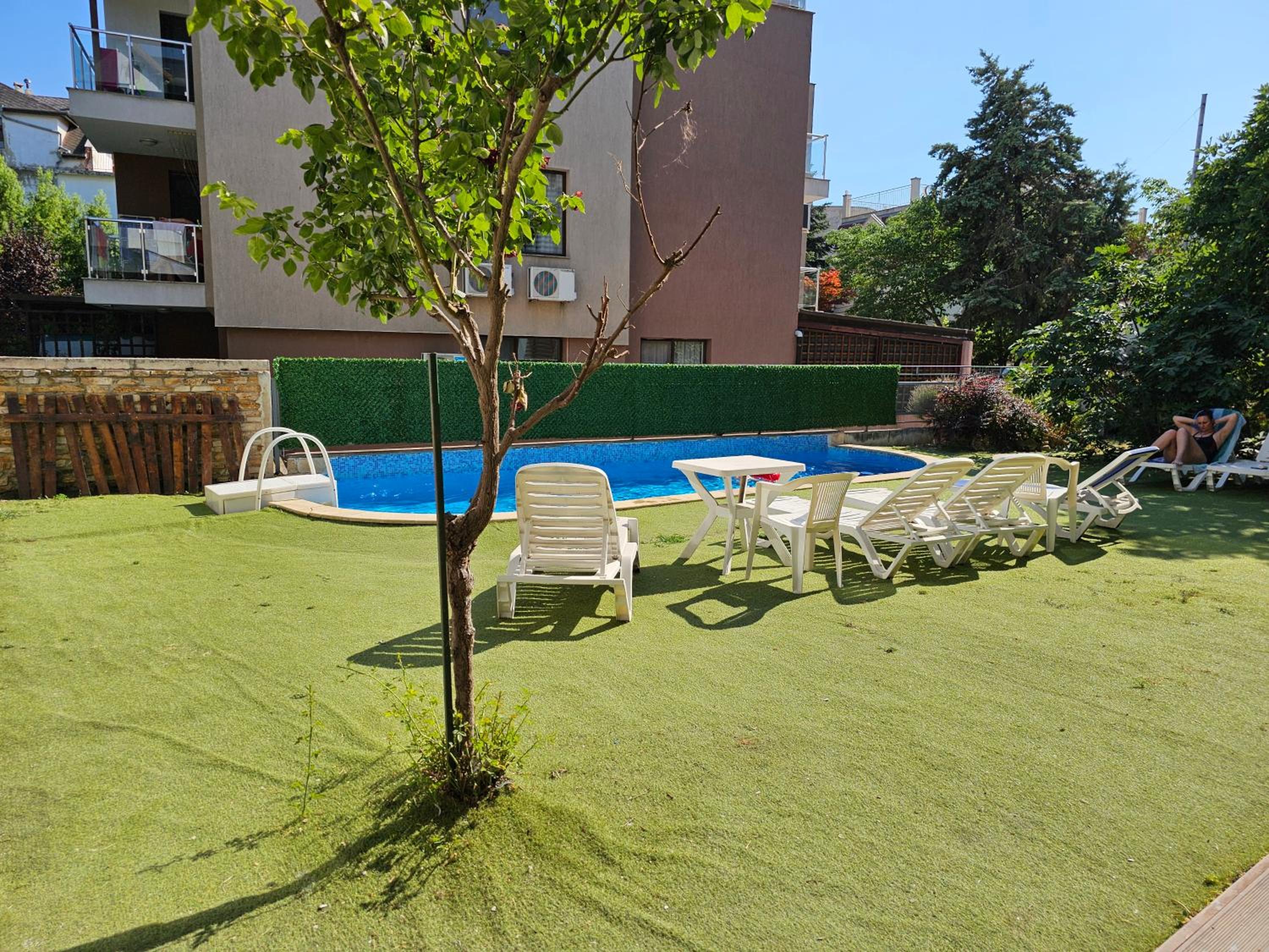 Kiara Apartments