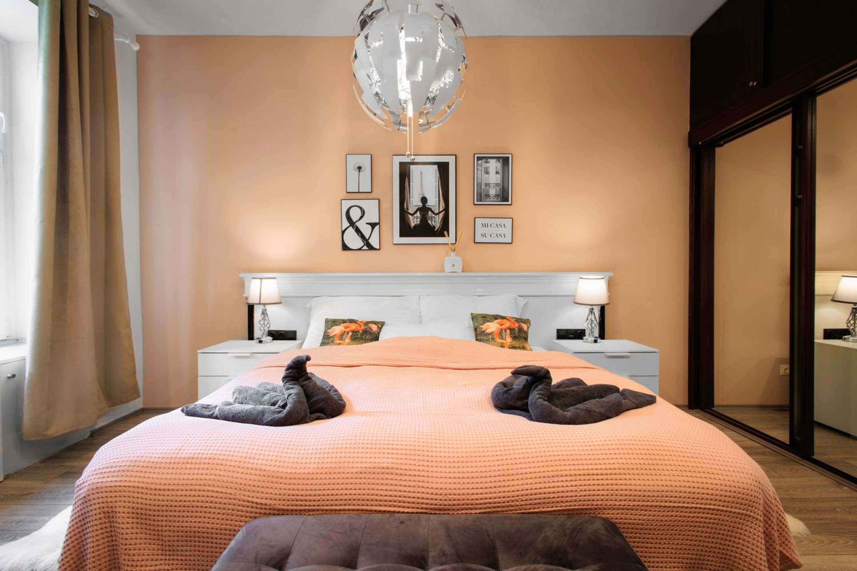 Stylish Apartment l Next to U3 Metro Station