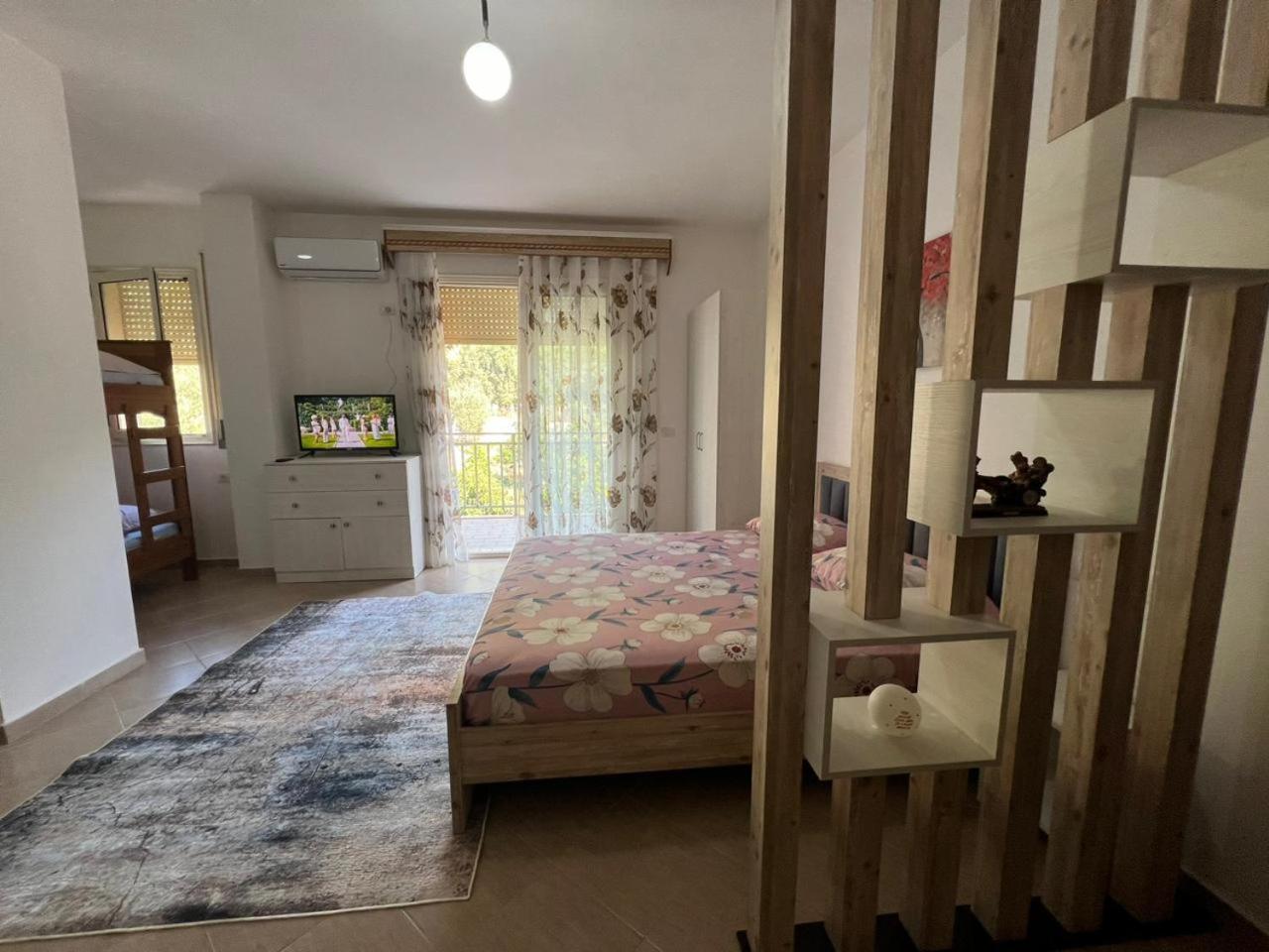 Alma's Apartments at Residence