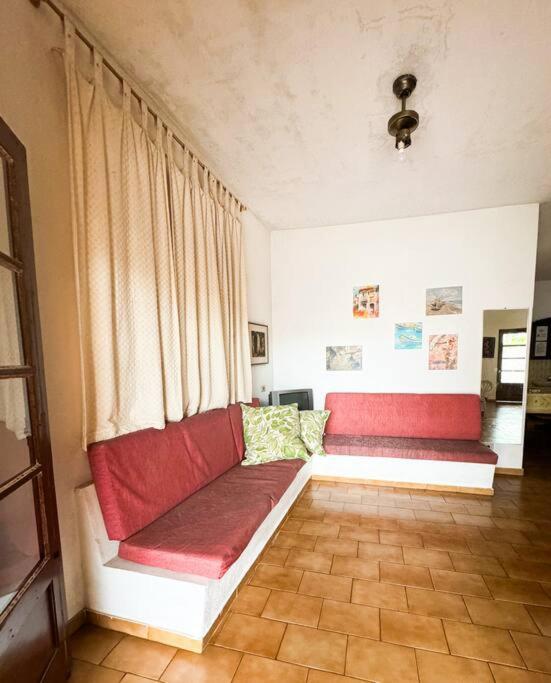 Casa Neves, ampla, próxima a Praia Grande