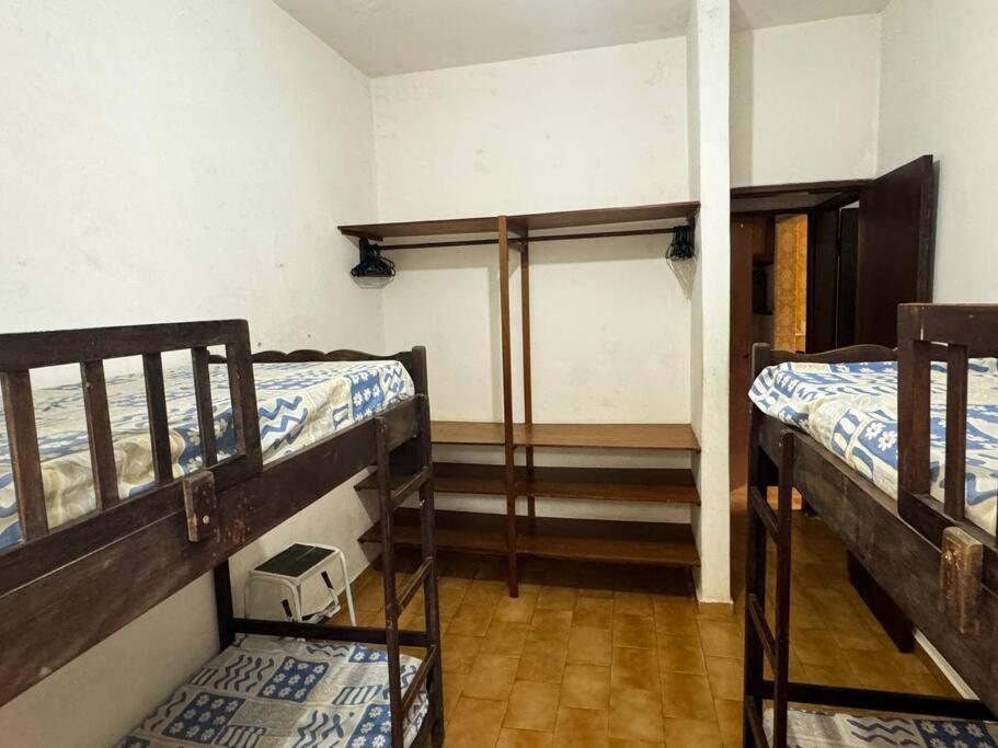 Casa Neves, ampla, próxima a Praia Grande