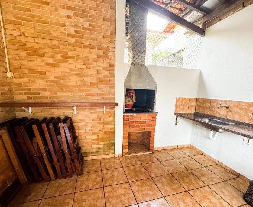Casa Neves, ampla, próxima a Praia Grande