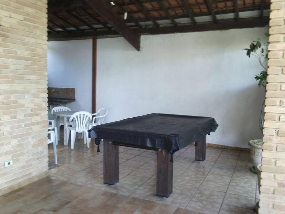 Casa Neves, ampla, próxima a Praia Grande