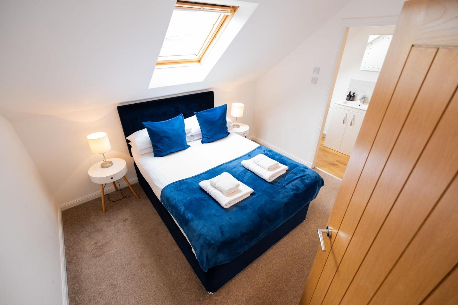 Achintee Cottages No 2 view 3