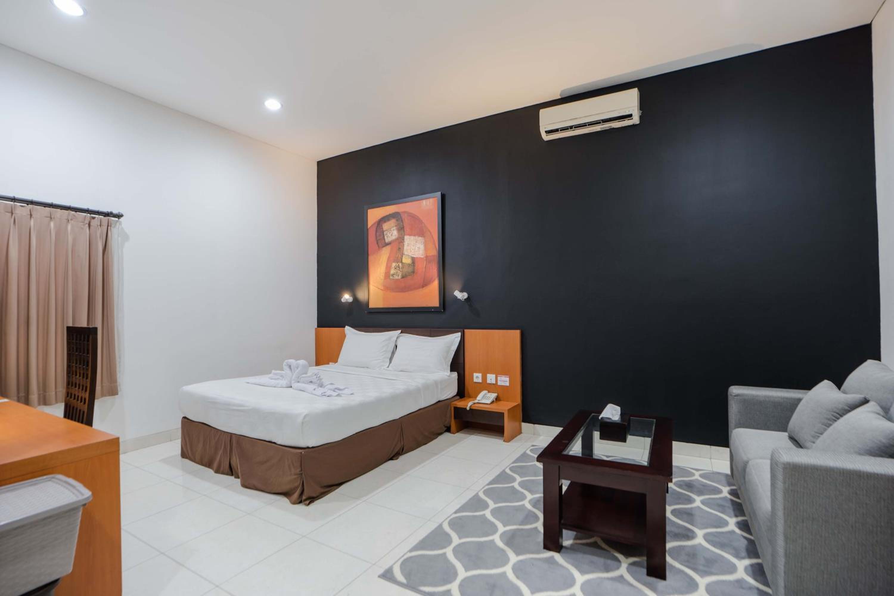 Jambuluwuk Heritage Menteng Suites