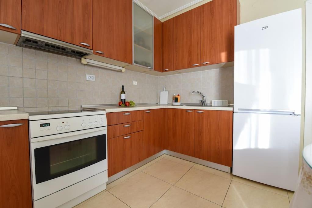 Sunny Apartment