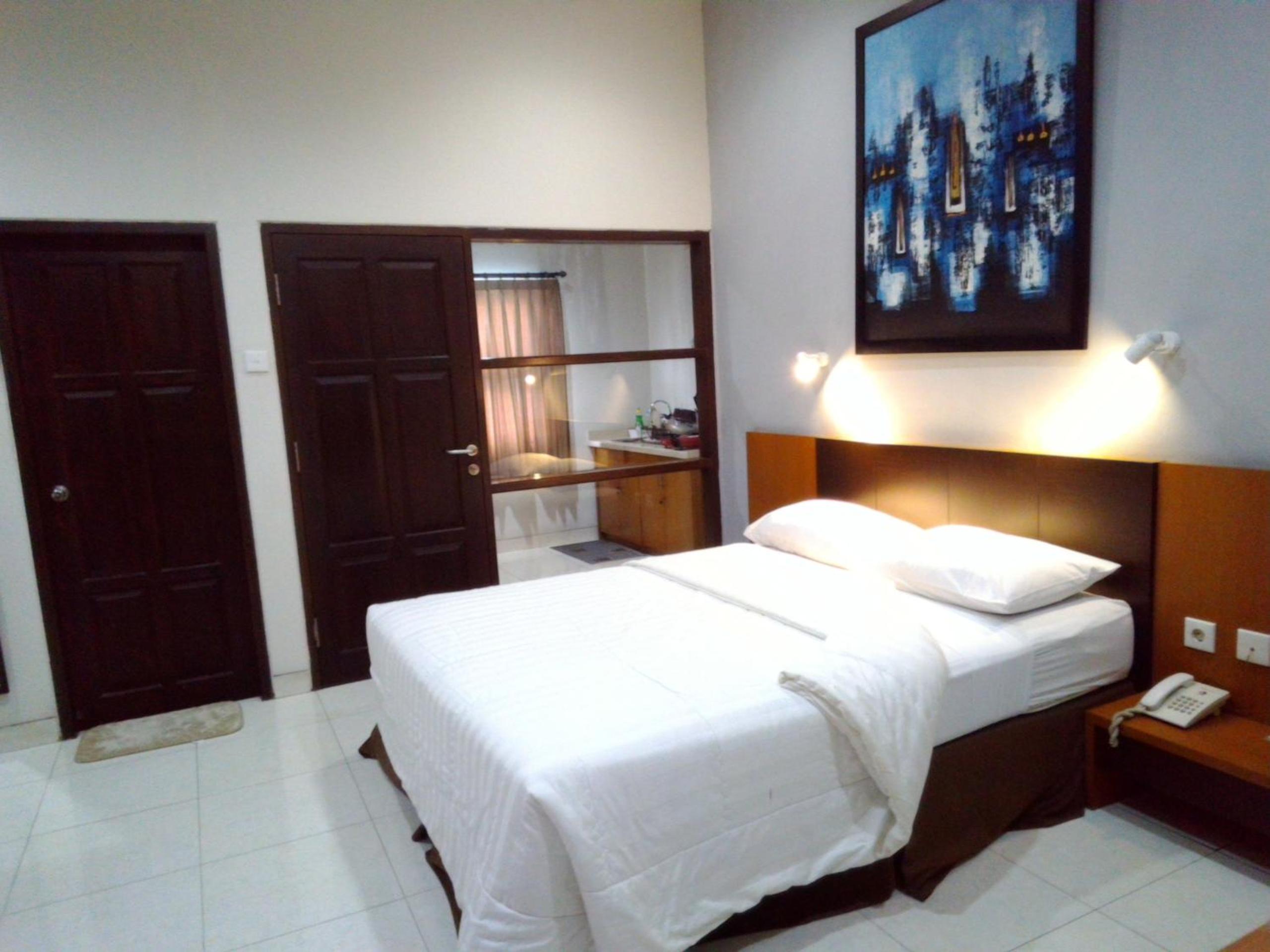 Jambuluwuk Heritage Menteng Suites