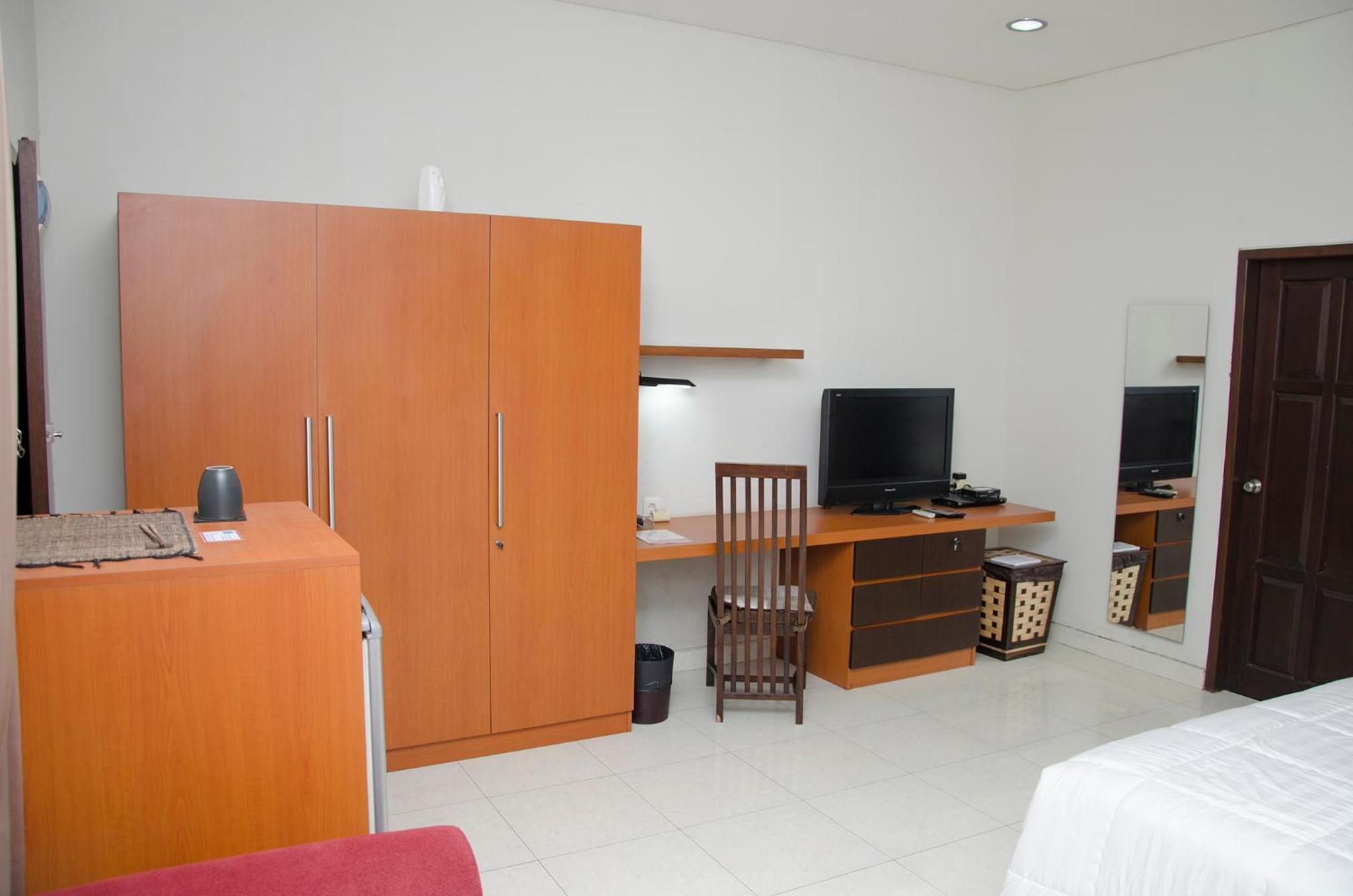 Jambuluwuk Heritage Menteng Suites