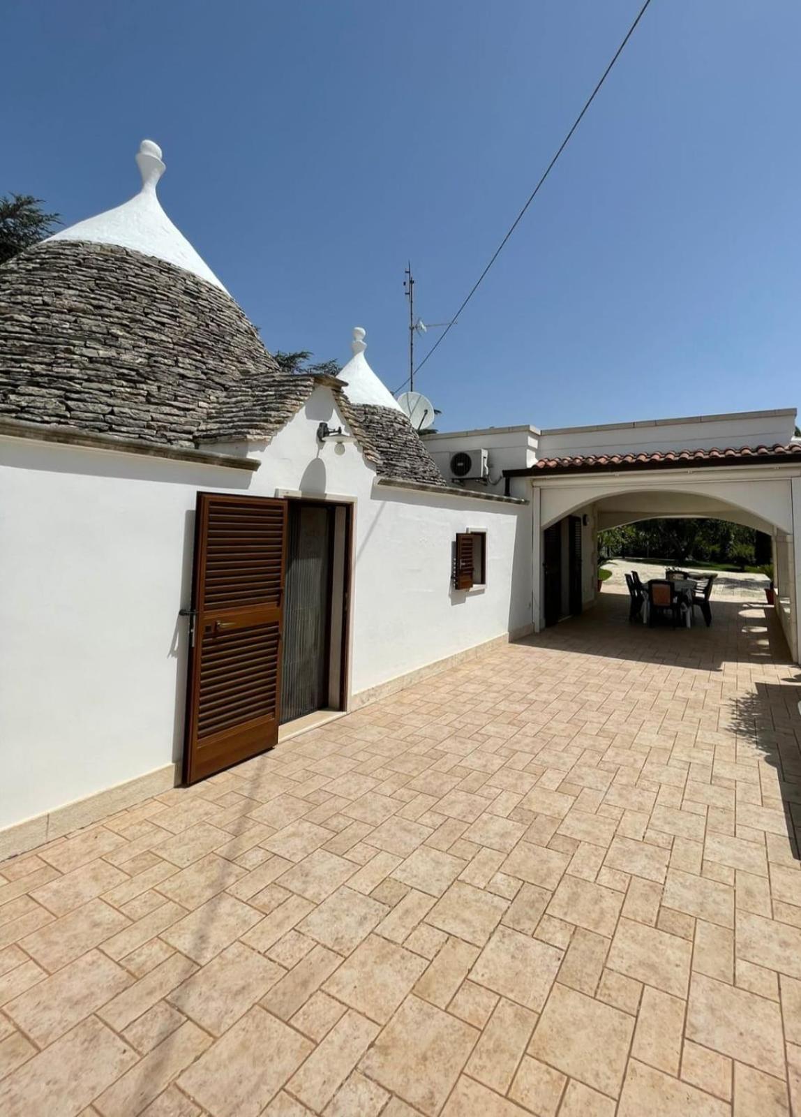 Trulli Ada