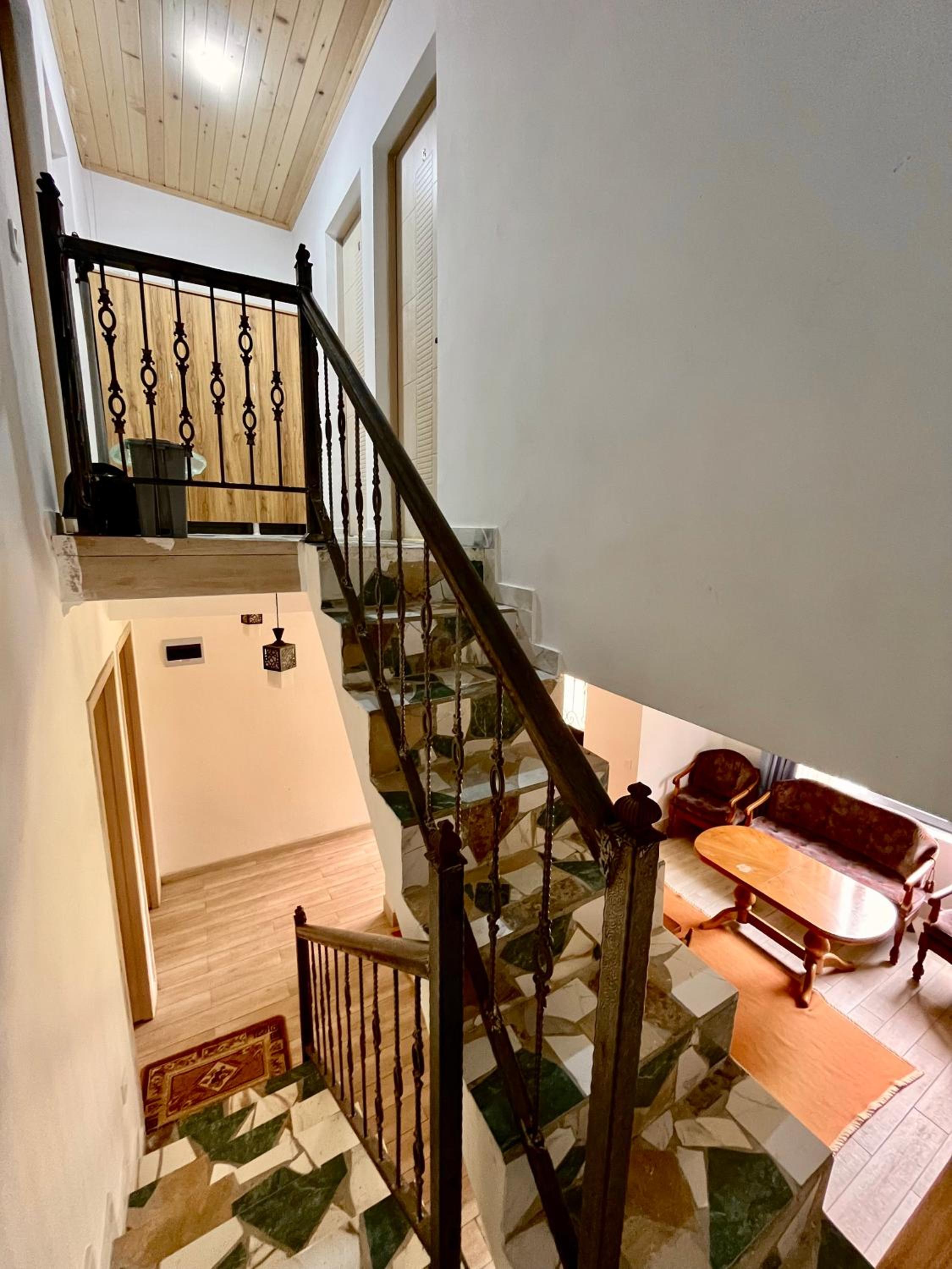 Gamarjoba Guest and Art House view 5