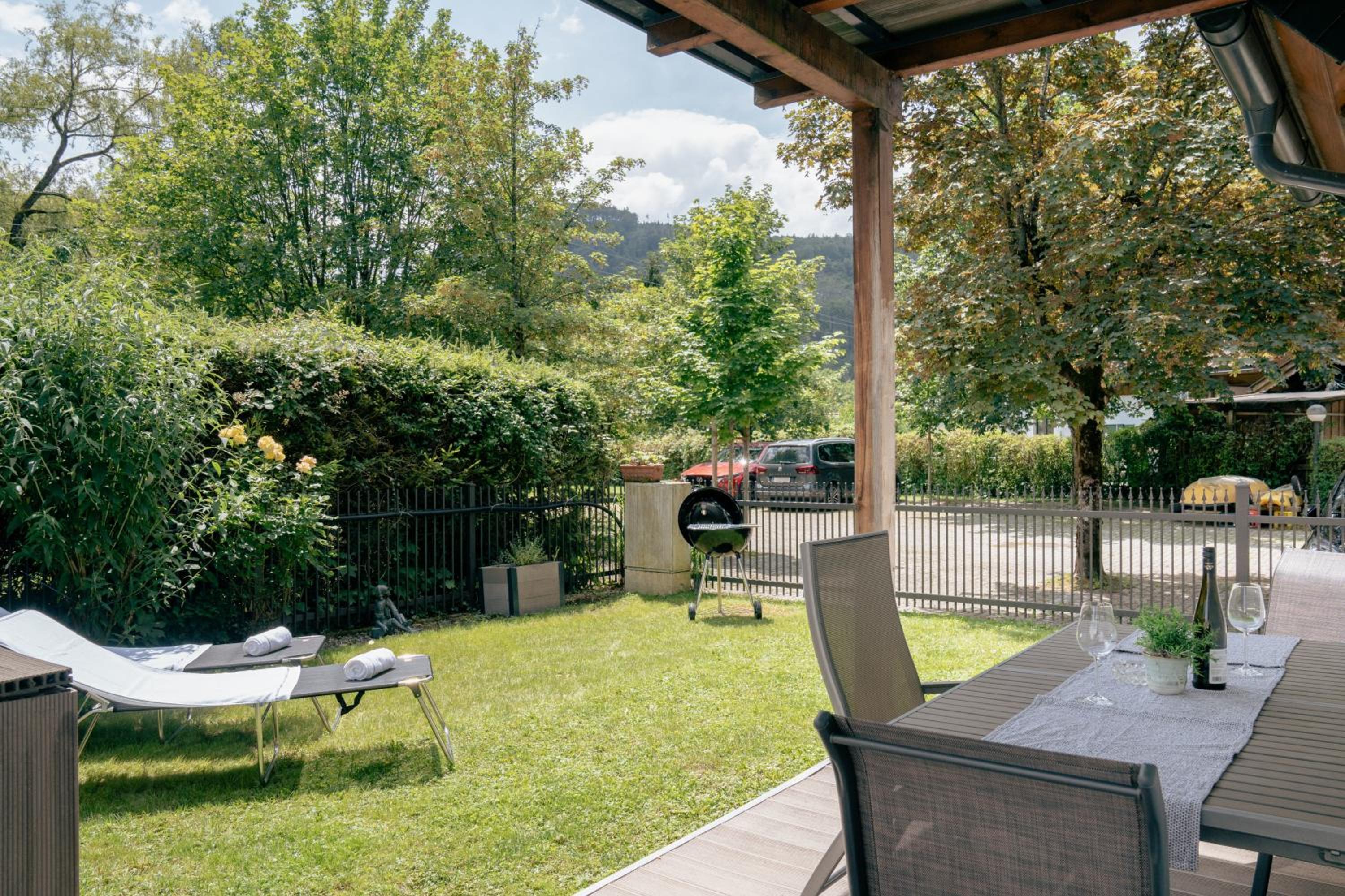 Apartment am See mit Garten