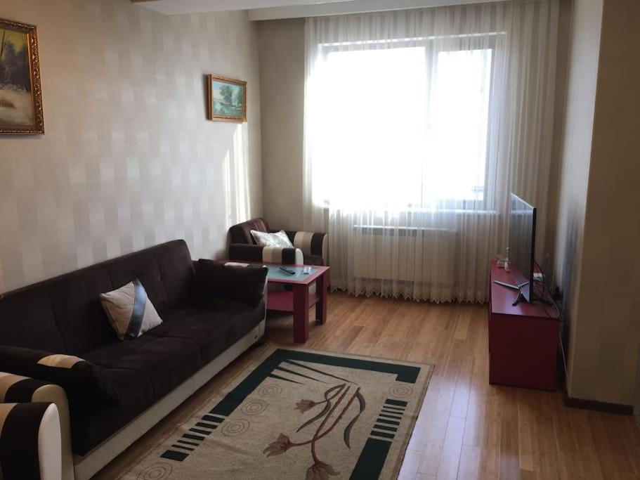Modern & Spacious Apartment