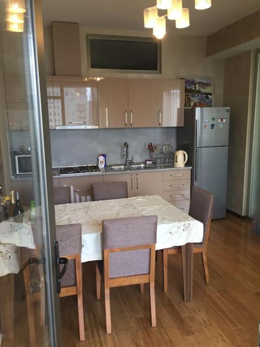 Modern & Spacious Apartment