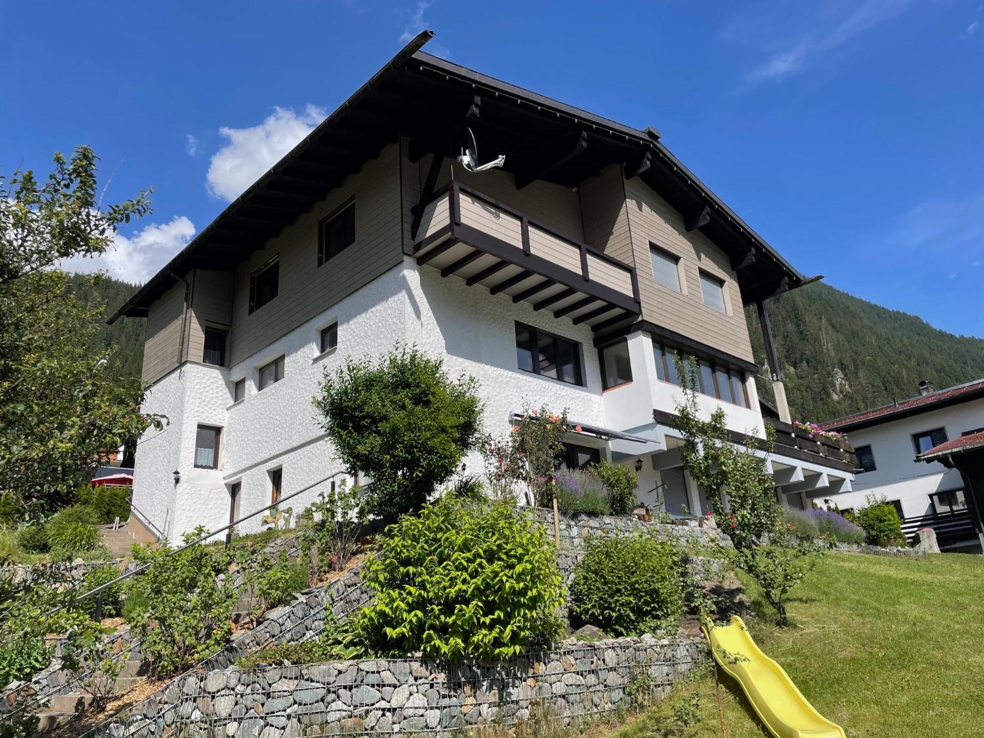 Appartement Haus Gosta view 2