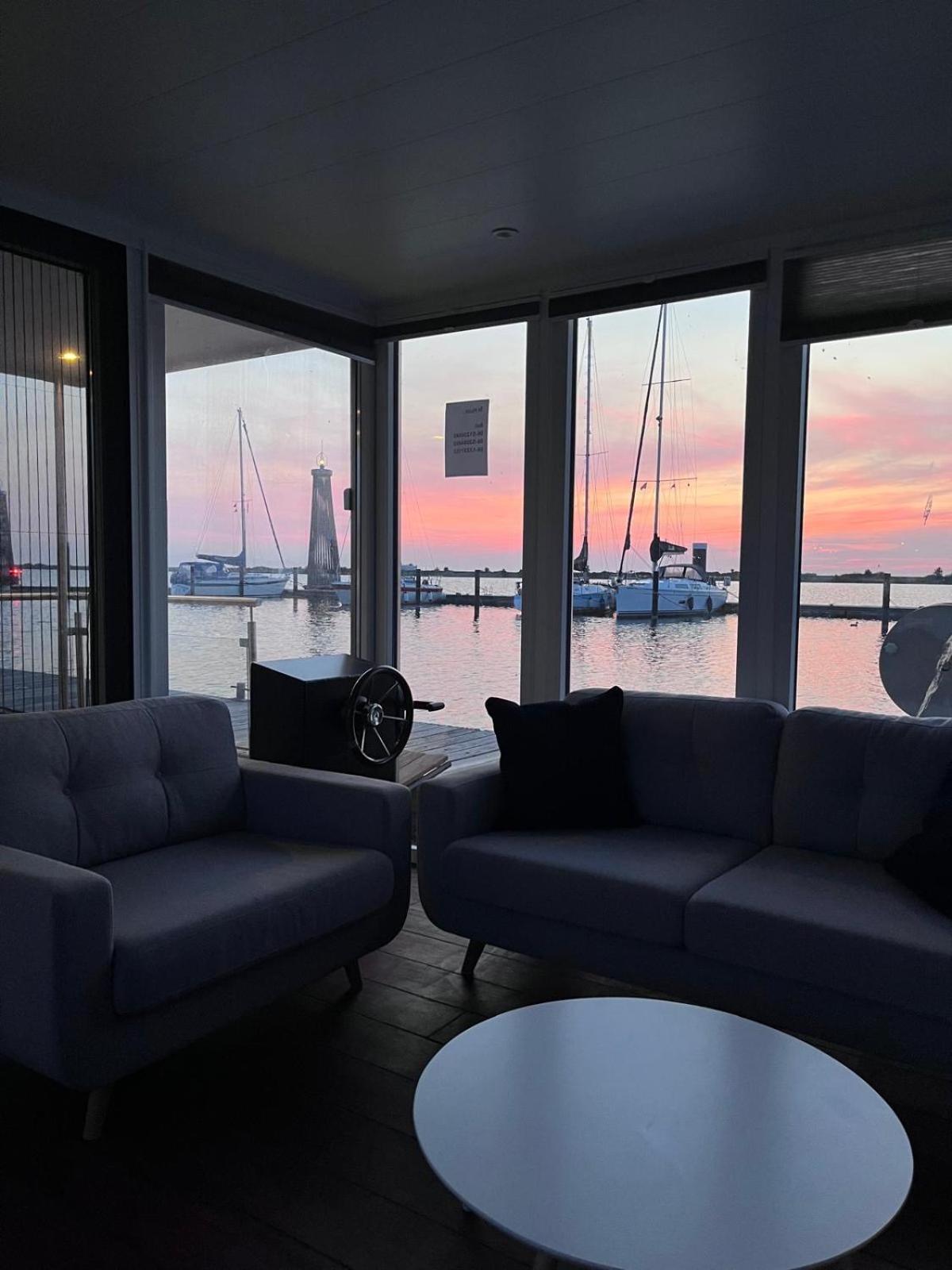 Oktopus-Lofts - Houseboat view 5