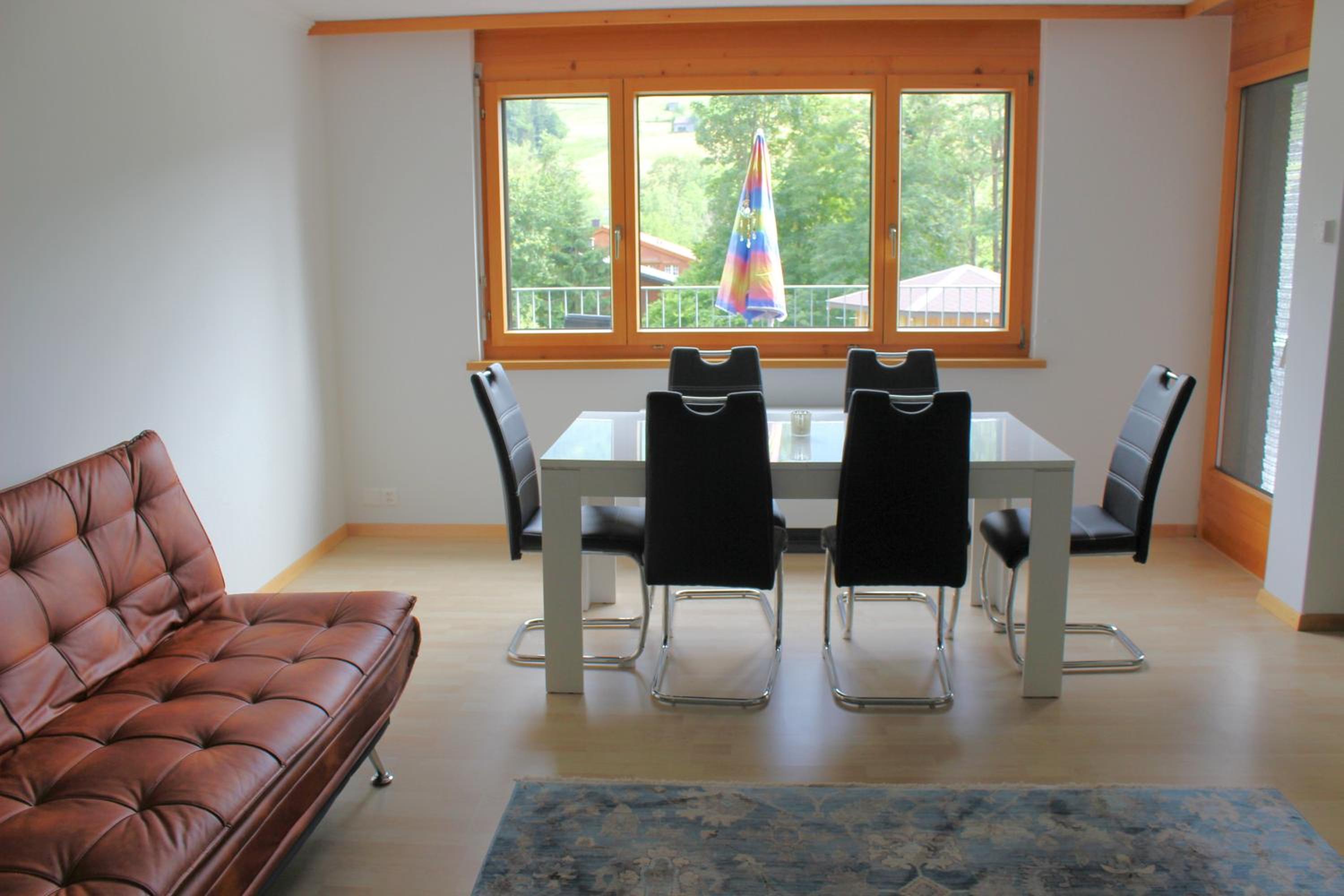 Rietidylle mit atemberaubendem Blick auf die Churfirsten