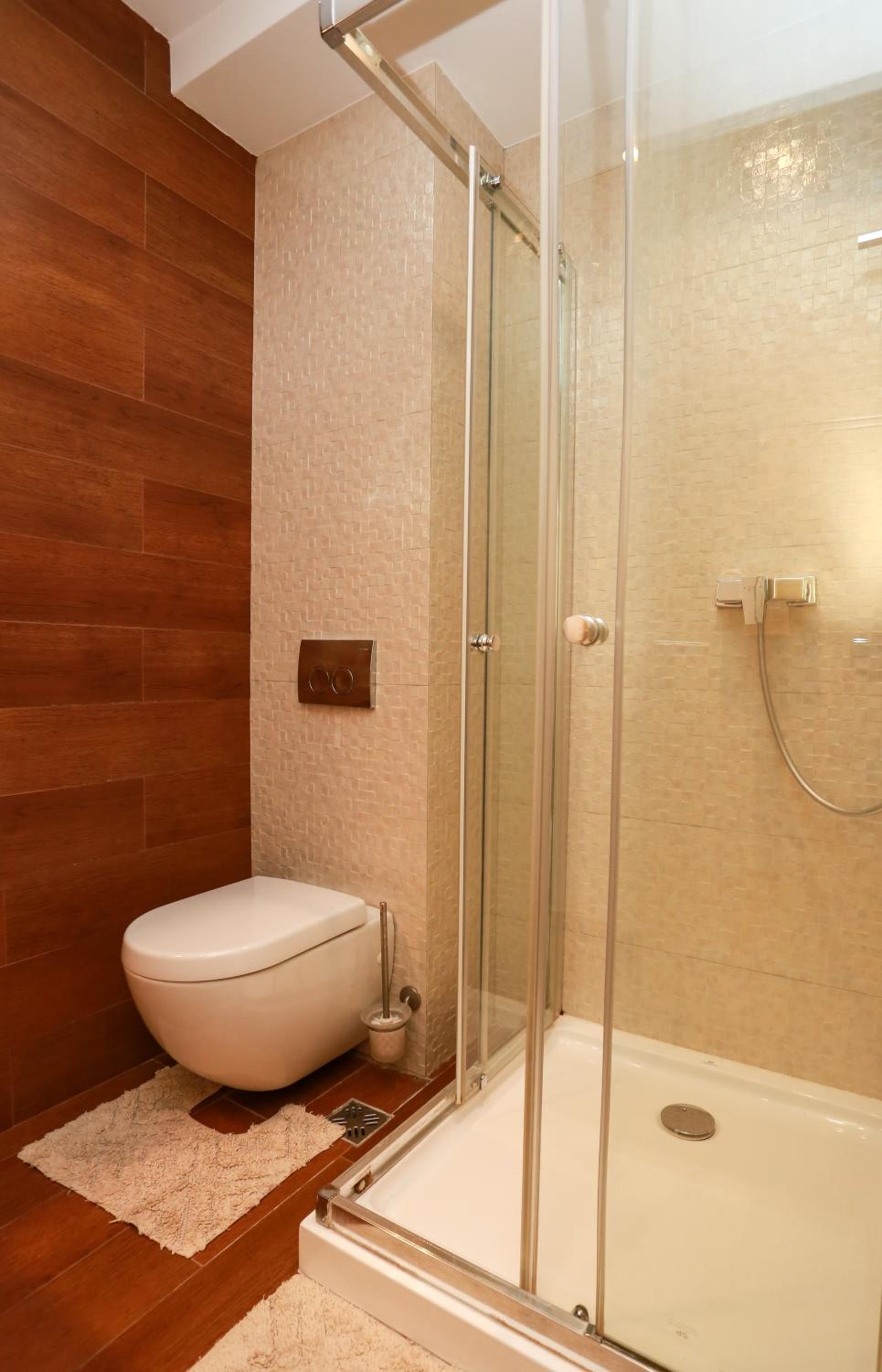 Status-M Apartments Rozino view 3