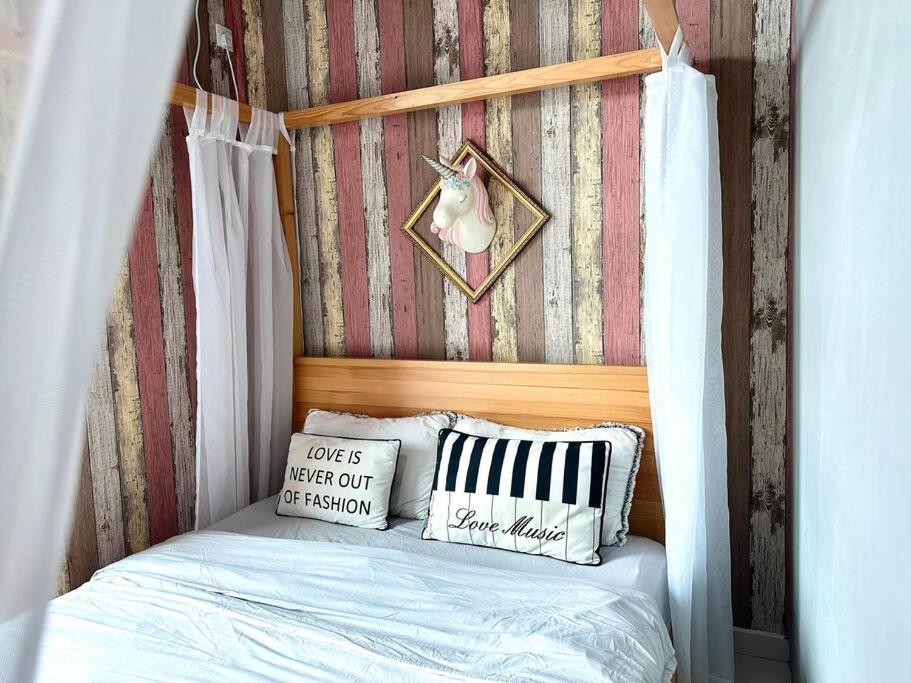 Unicorn Fairy Theme 2BR Airport Suite# Straits Intl# Pantai Hospt photo 4