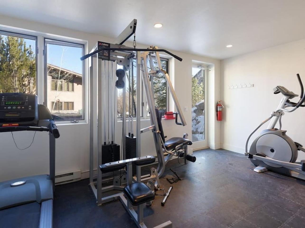 Latitude Loft Aspenwood #K20 Studio1B view 4