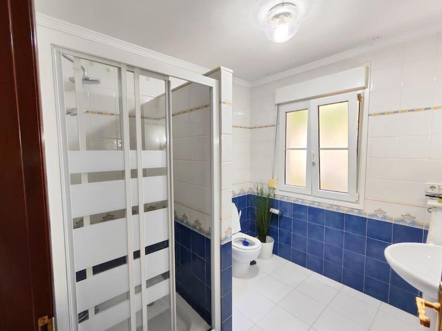 Large 4 Beds Cozy Villa 700 m Walk Las Cañas Beach view 3