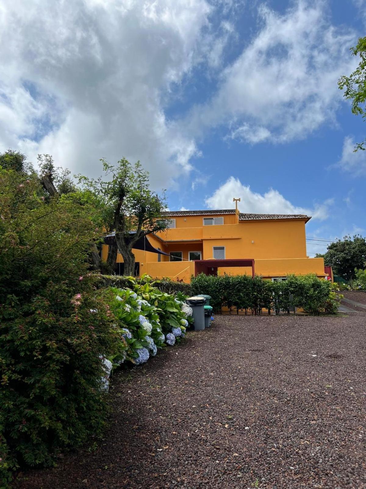 A Casa Amarela view 2