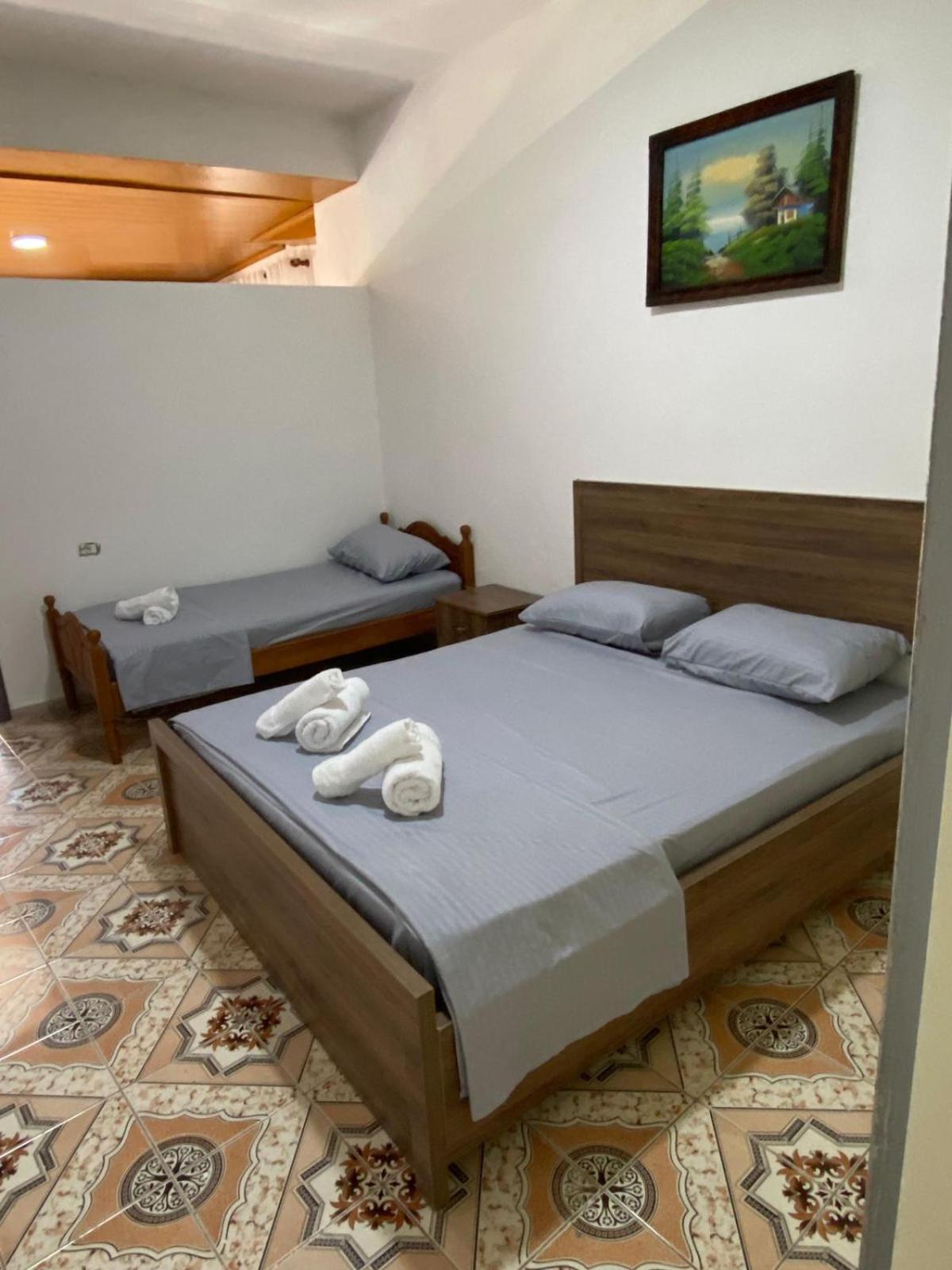 Noemi House