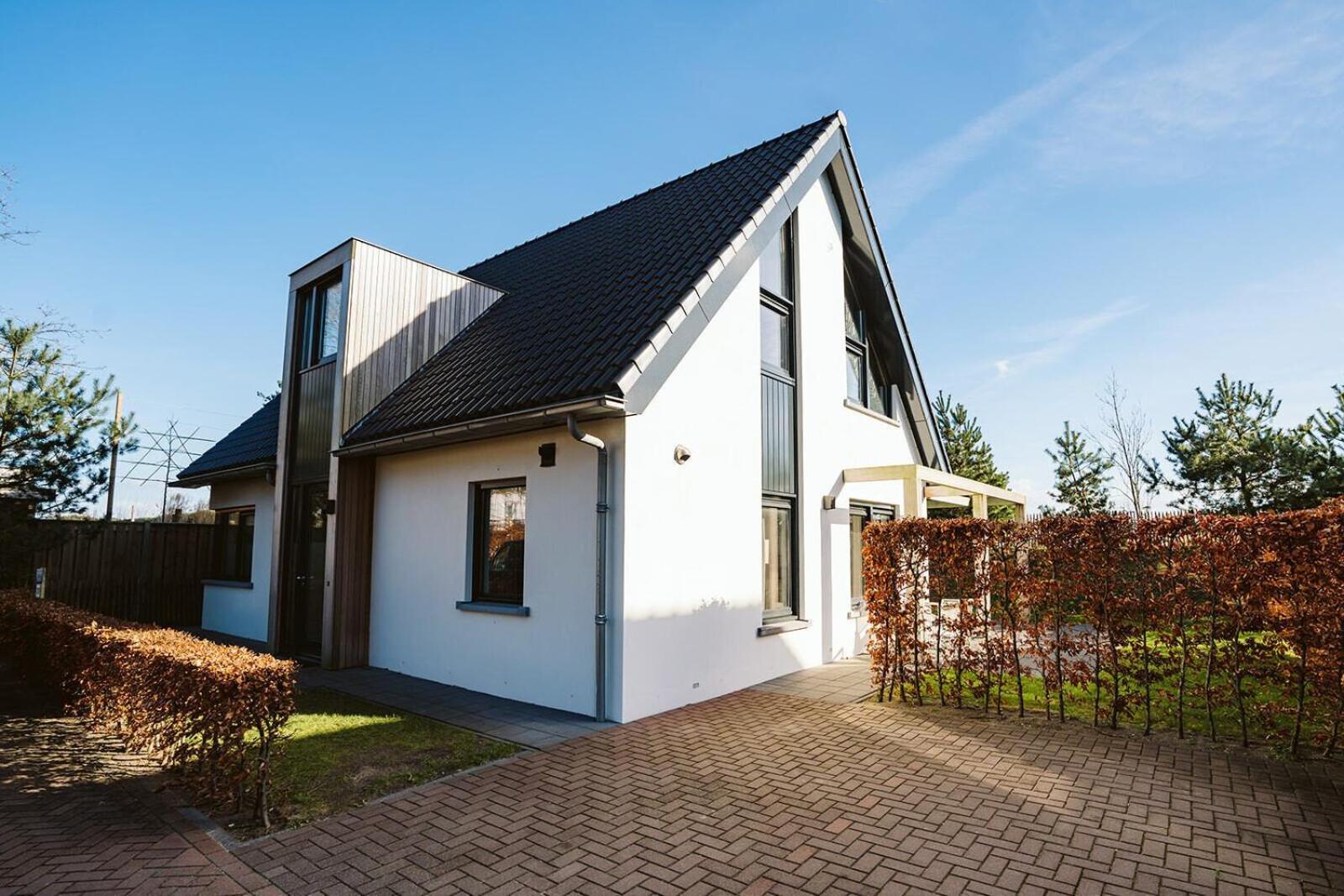 Luxury Villa at Villapark Duinzicht (Villa 701) view 2