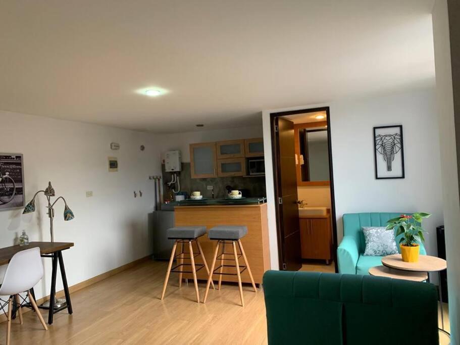 Moderno, LOFT iluminado en El Poblado