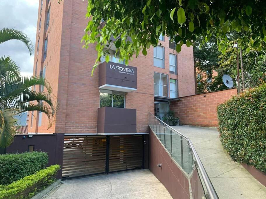 Moderno, LOFT iluminado en El Poblado