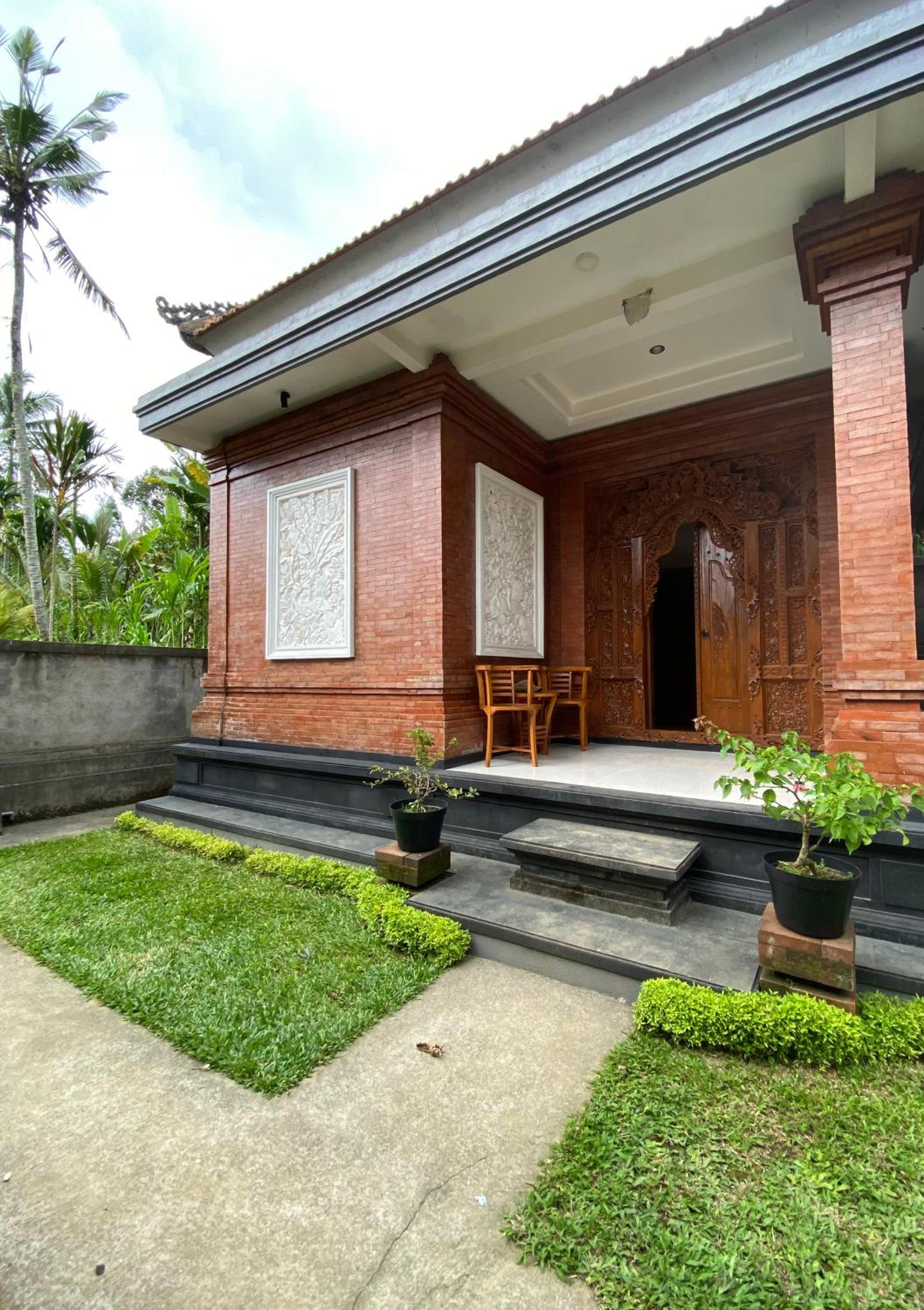 Made Misi Homestay & Guesthouse view 2