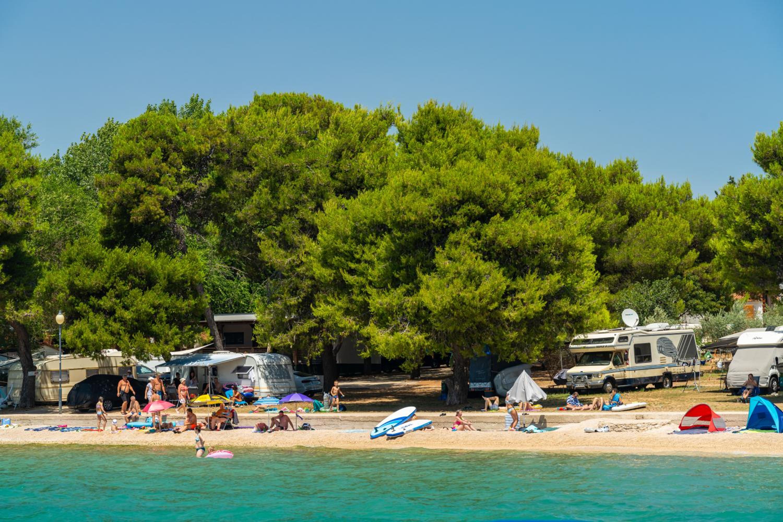 Croatia Camp Premium