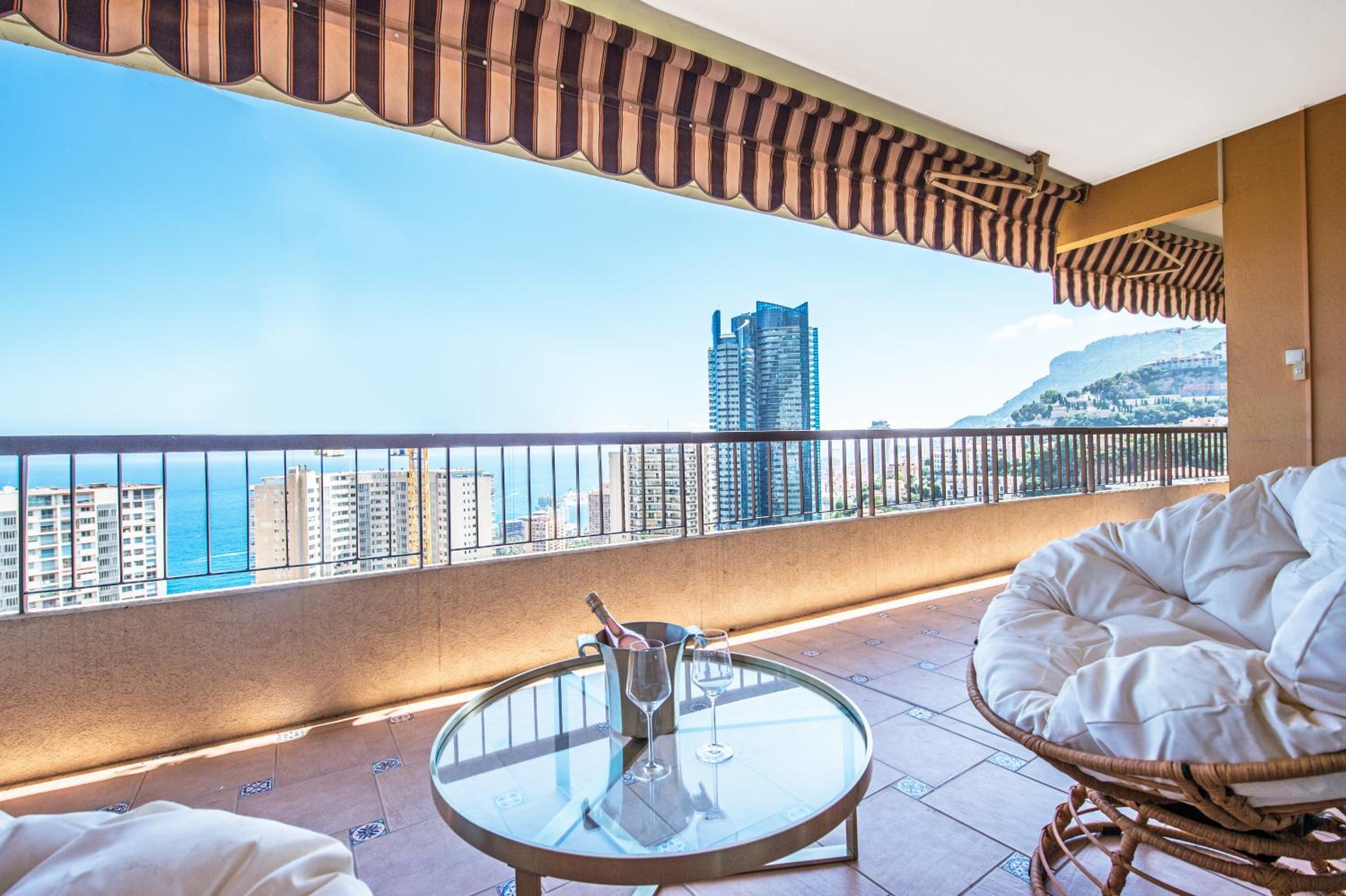 MONTEVERDI - Appartement 150 m2 - Frontière Monaco - Parking