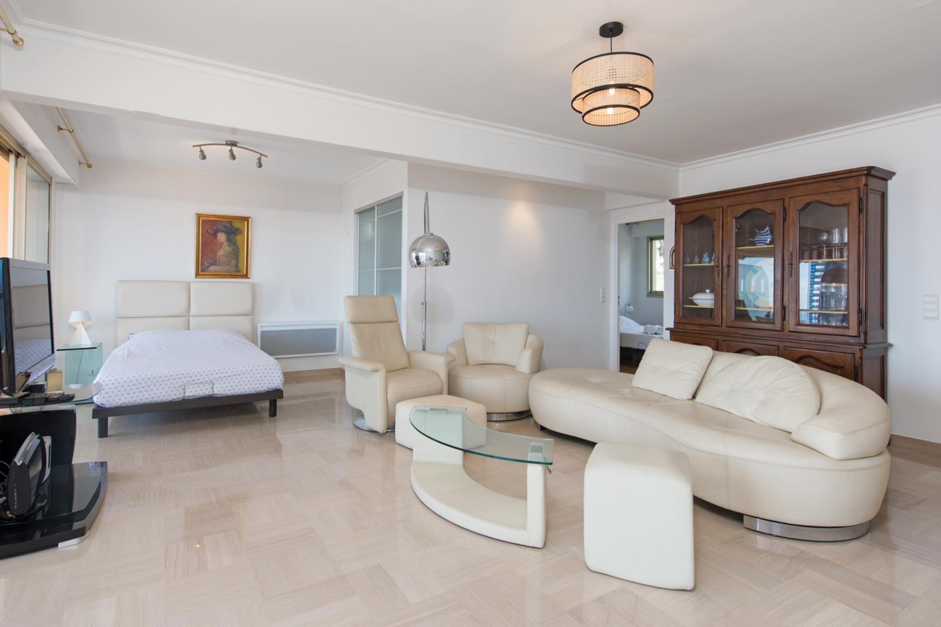MONTEVERDI - Appartement 150 m2 - Frontière Monaco - Parking