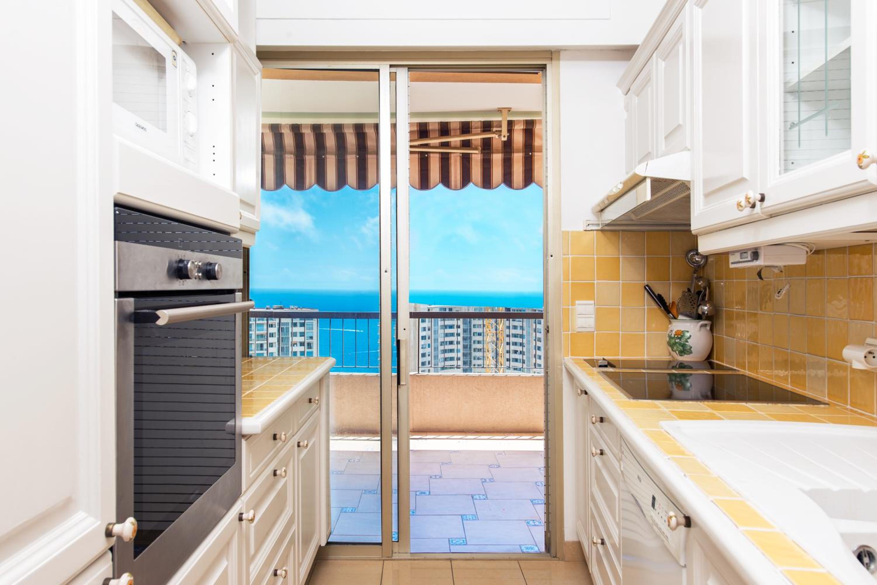 MONTEVERDI - Appartement 150 m2 - Frontière Monaco - Parking