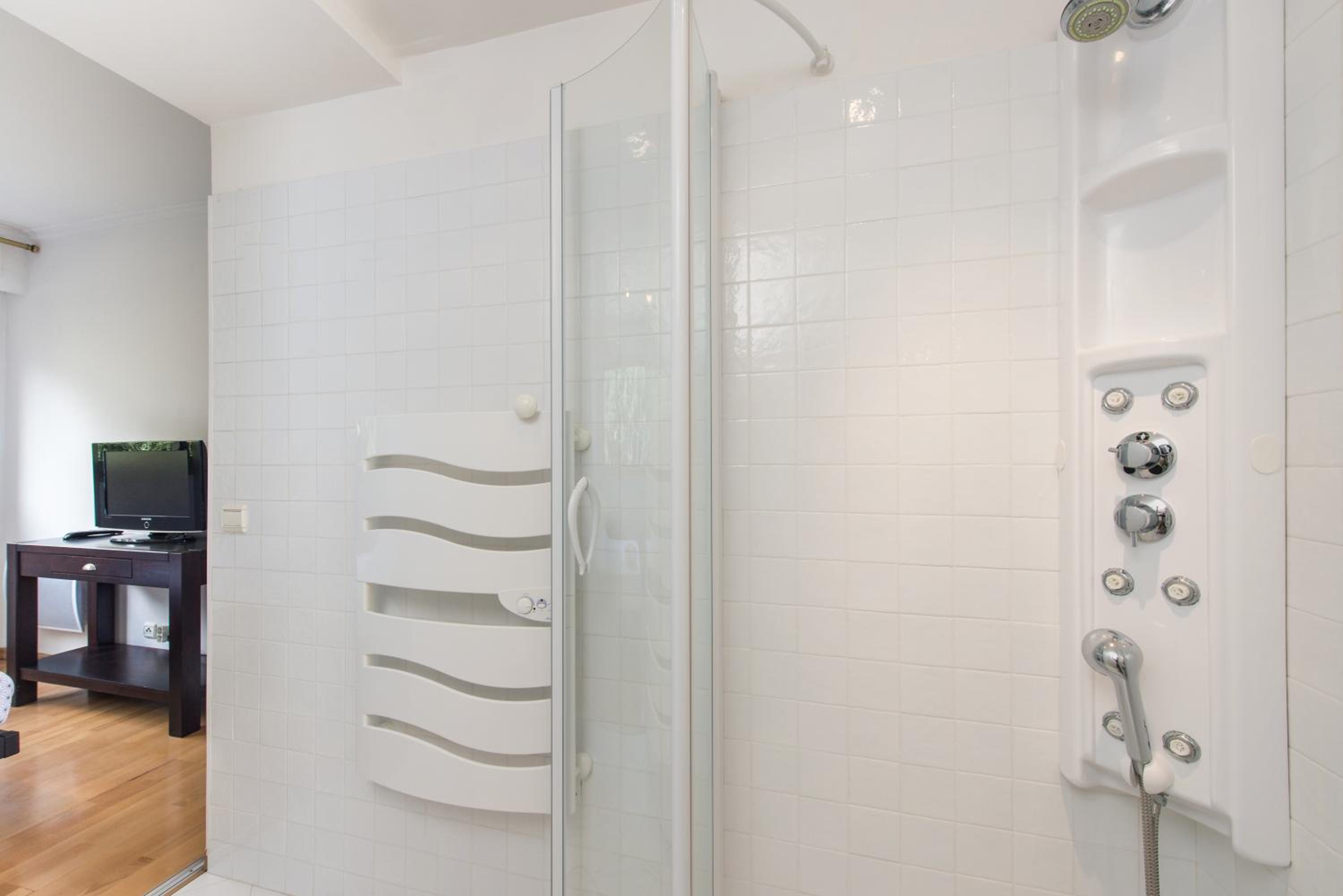 MONTEVERDI - Appartement 150 m2 - Frontière Monaco - Parking