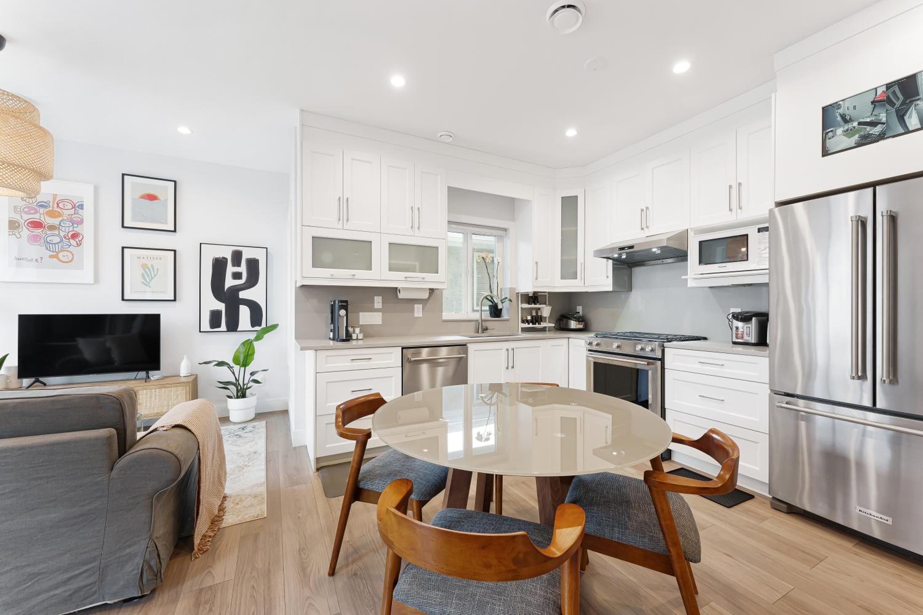 Charming 3BR Home in a Lovely Vancouver Neighborhood