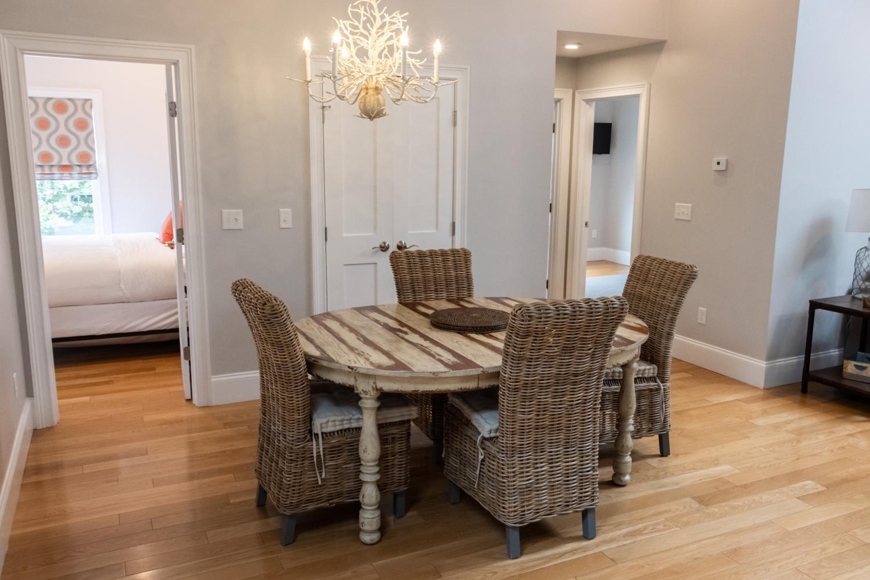 Hotel The Newport Lofts - 359 Thames Street - Image 1