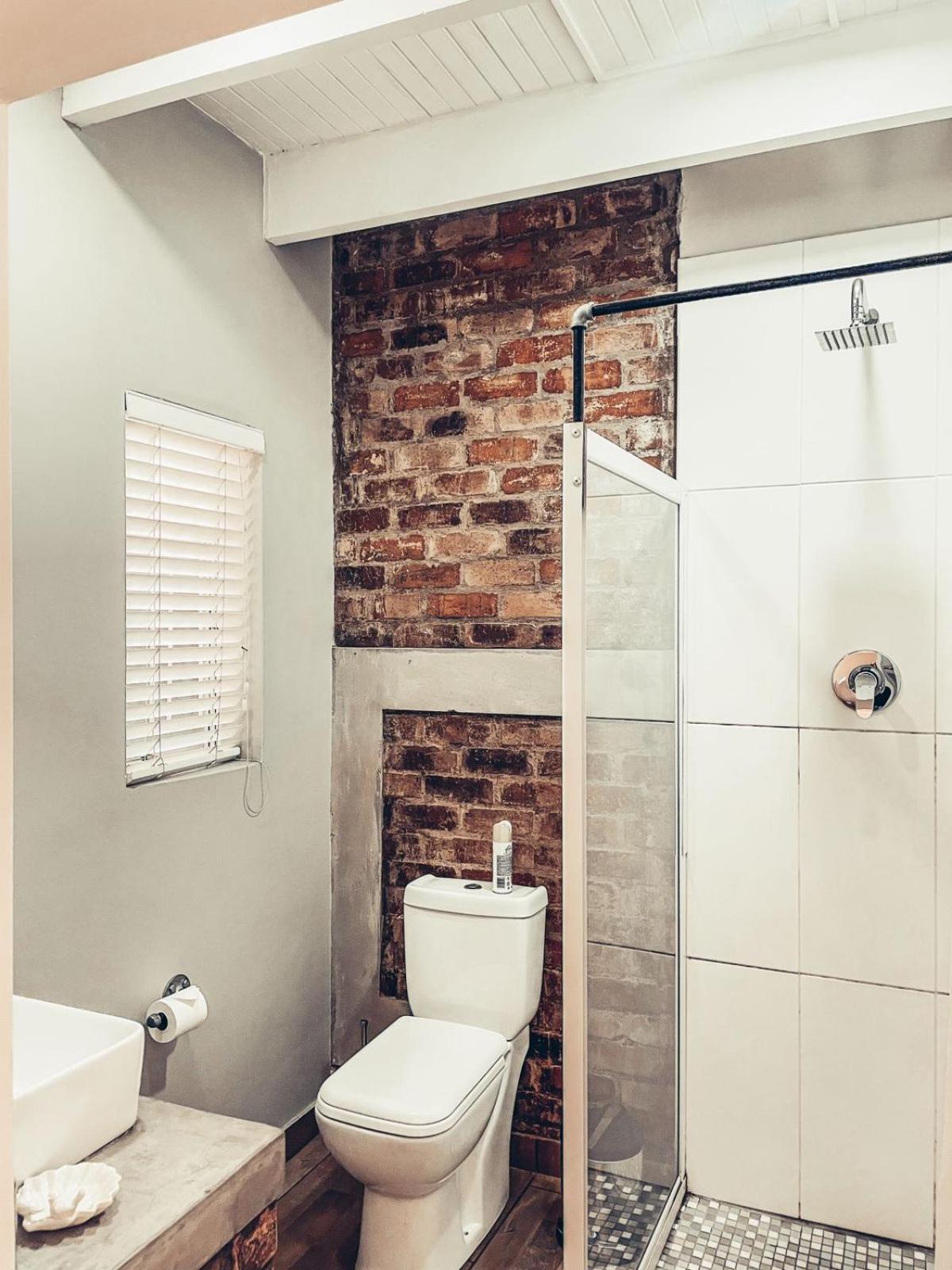 59 On True North Guest Rooms
