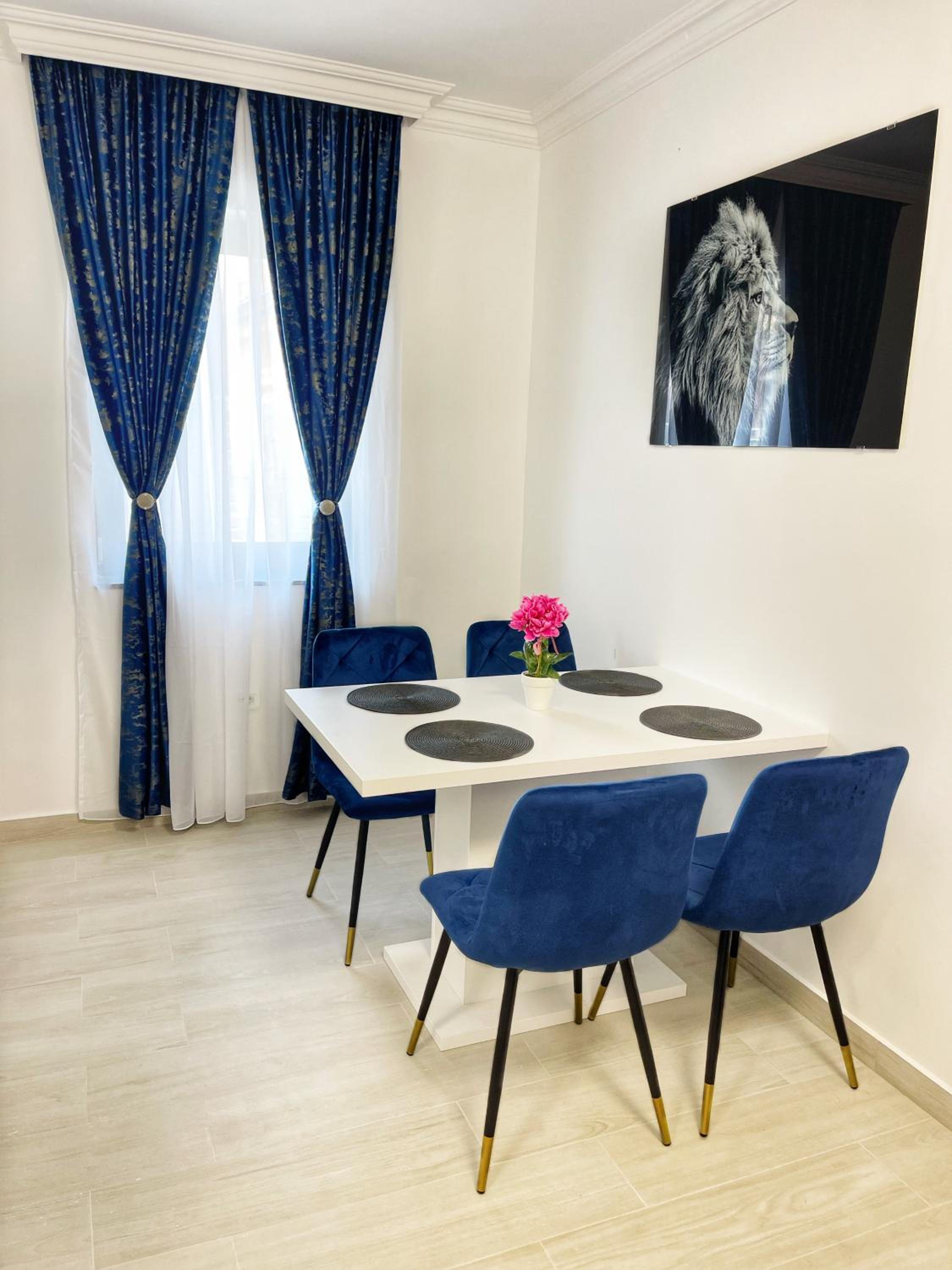 RV Premium Apartments