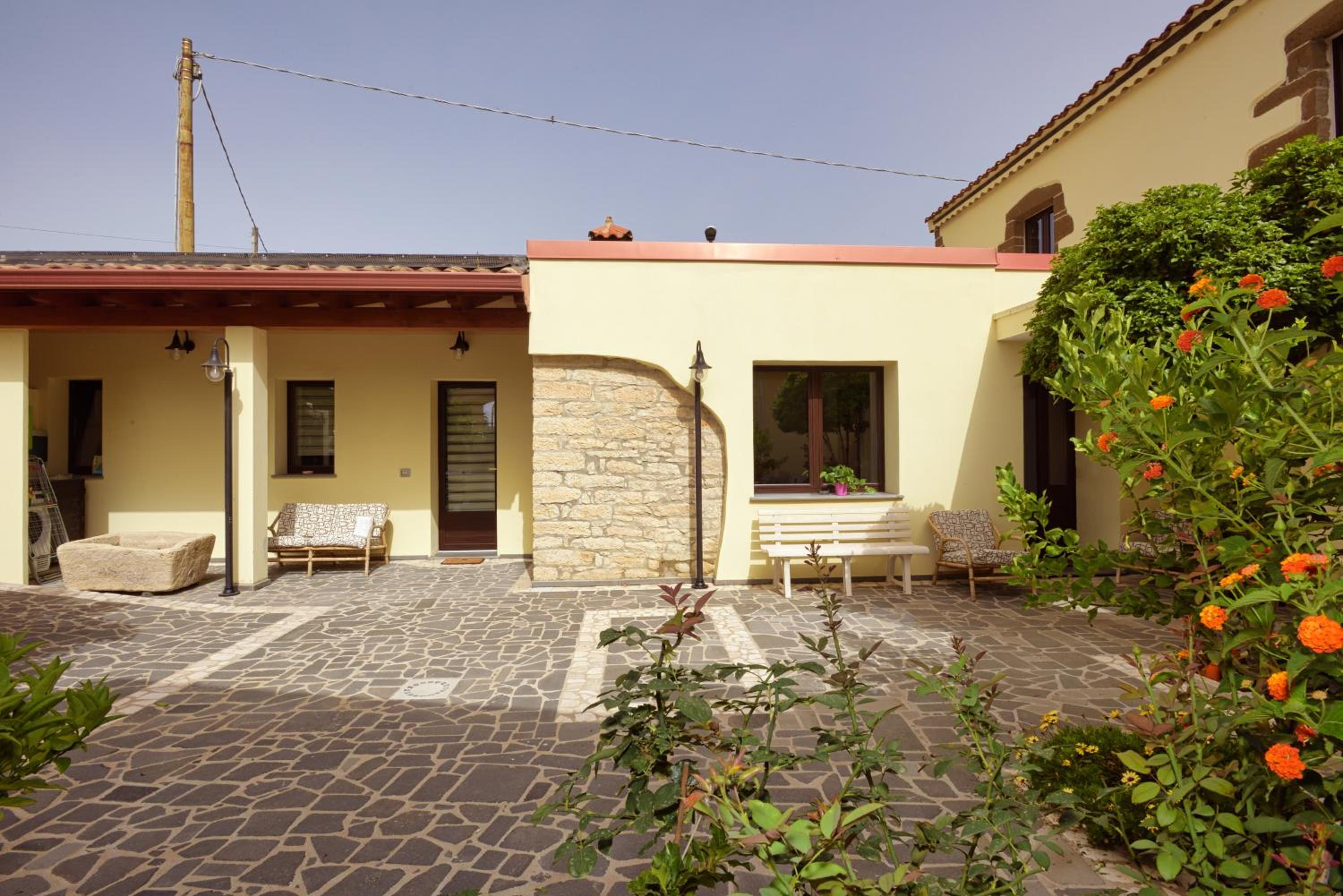 Casa di Nonna Rosa e Nonno Ciccito view 5