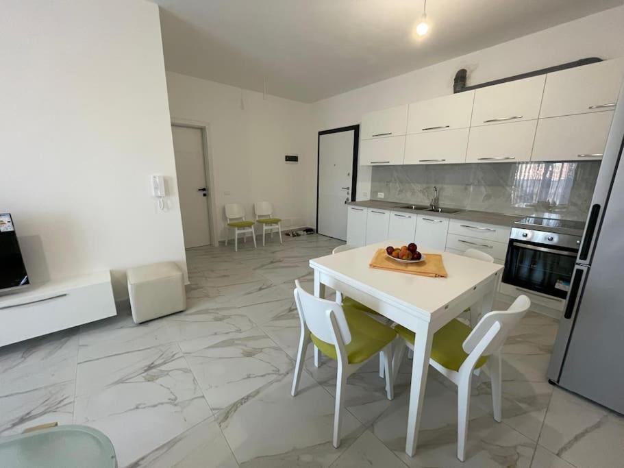 Beachside Charm Apartment