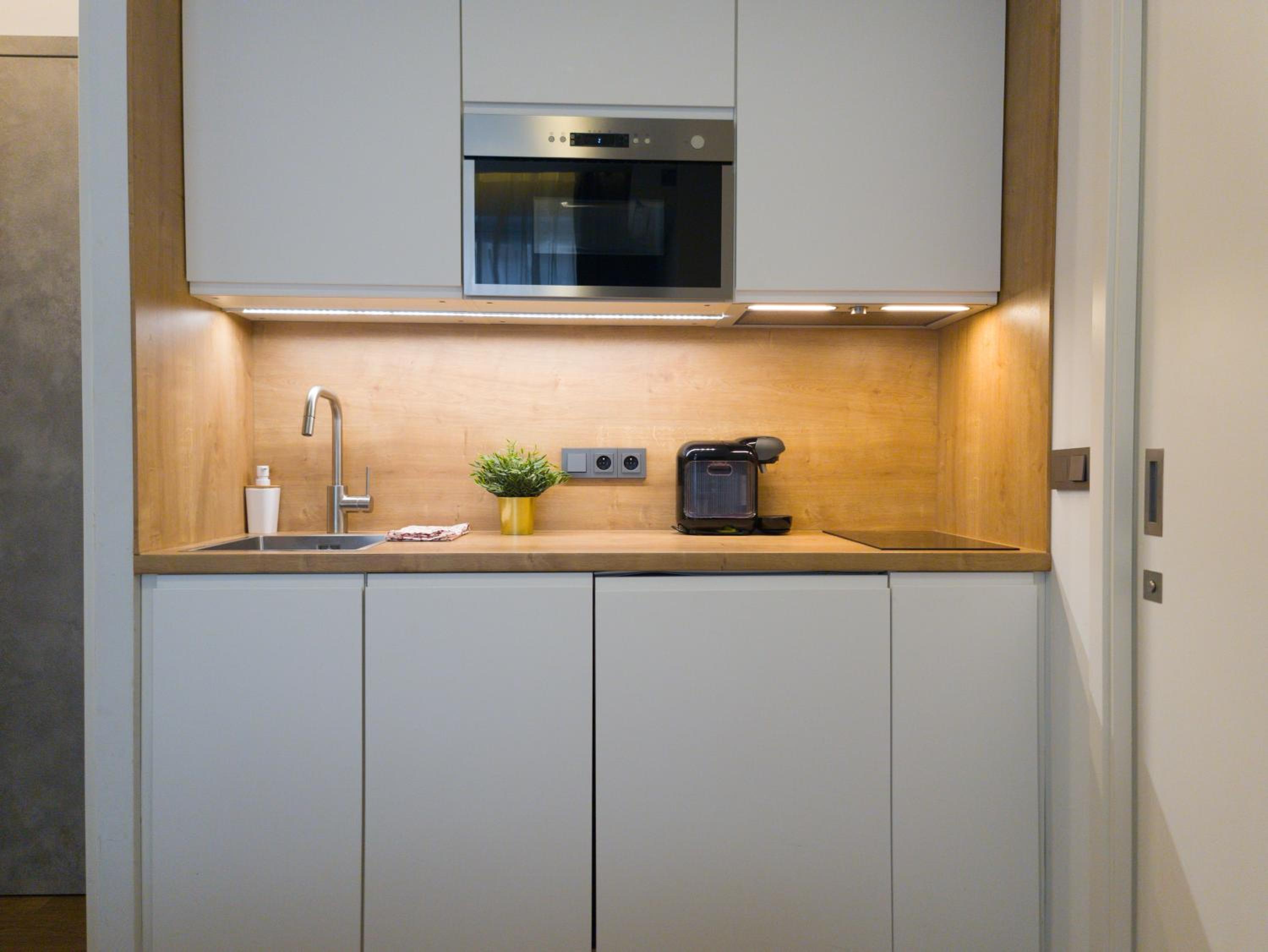 Luxury cozy studio in center of Prague,AC