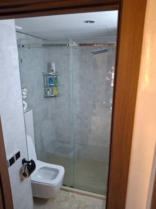 Hypercentre, Cosy, 2 piscines, Sauna, Hammam view 5