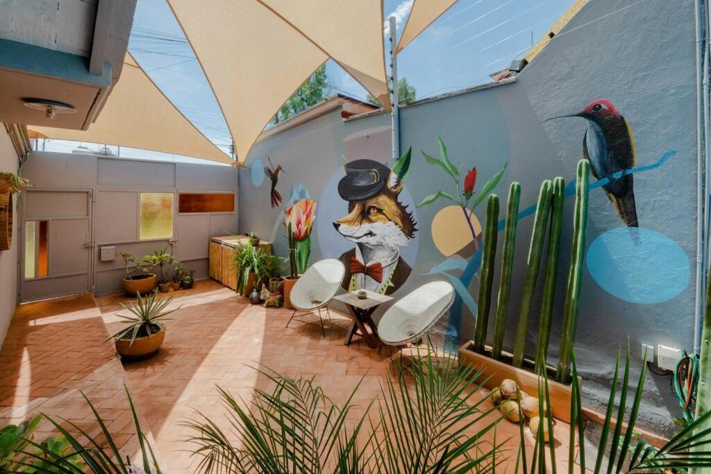 Casa Tiptón - Artsy in the City view 5