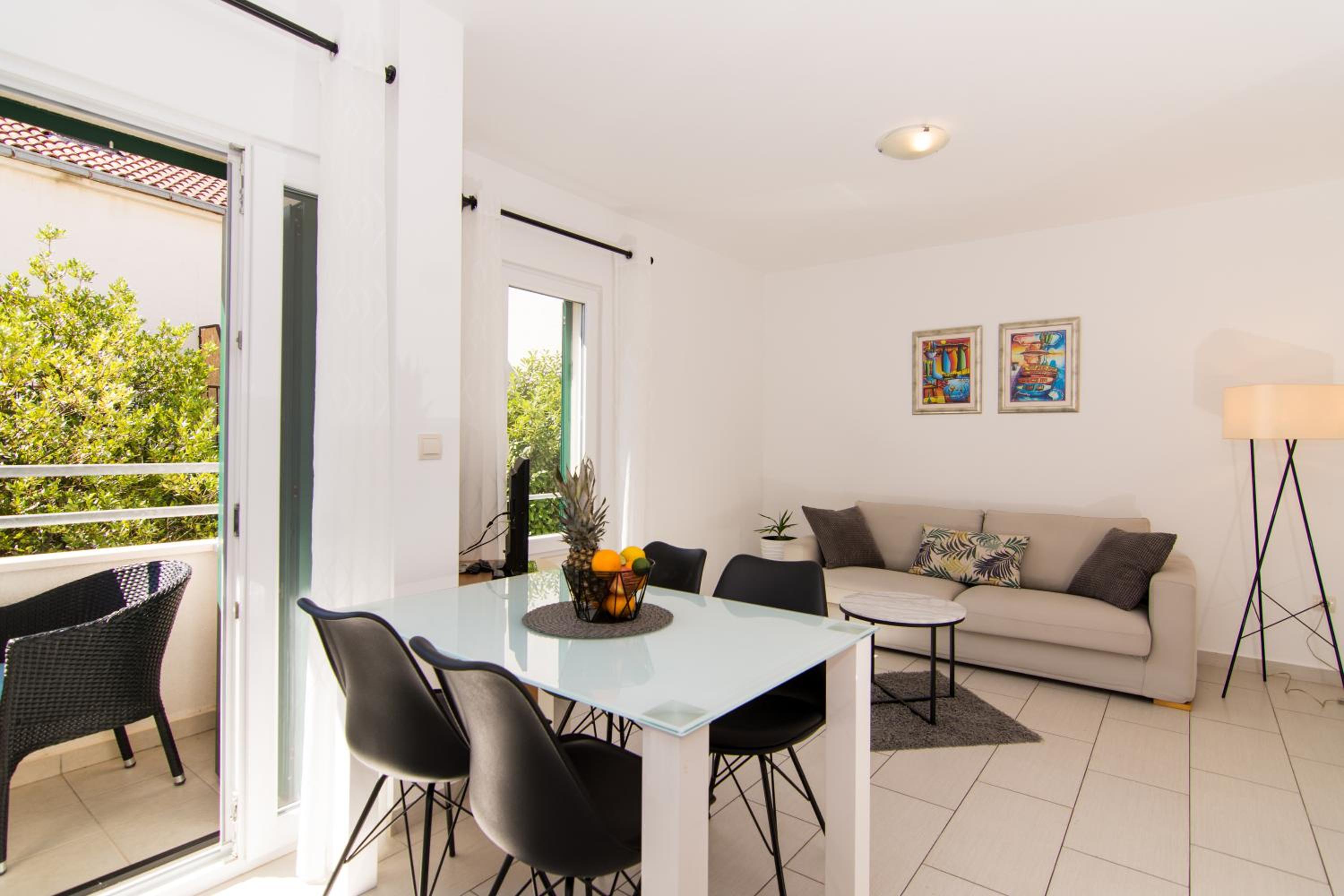 Apartments Rici II view 5